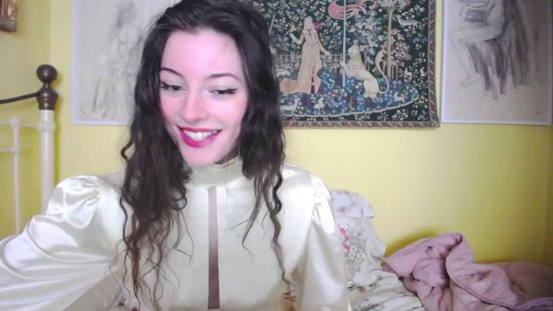 Gallery image thumbnail from viola__'s myfreecams stream on, 05/12/2023, 10:53 image 8 of 20