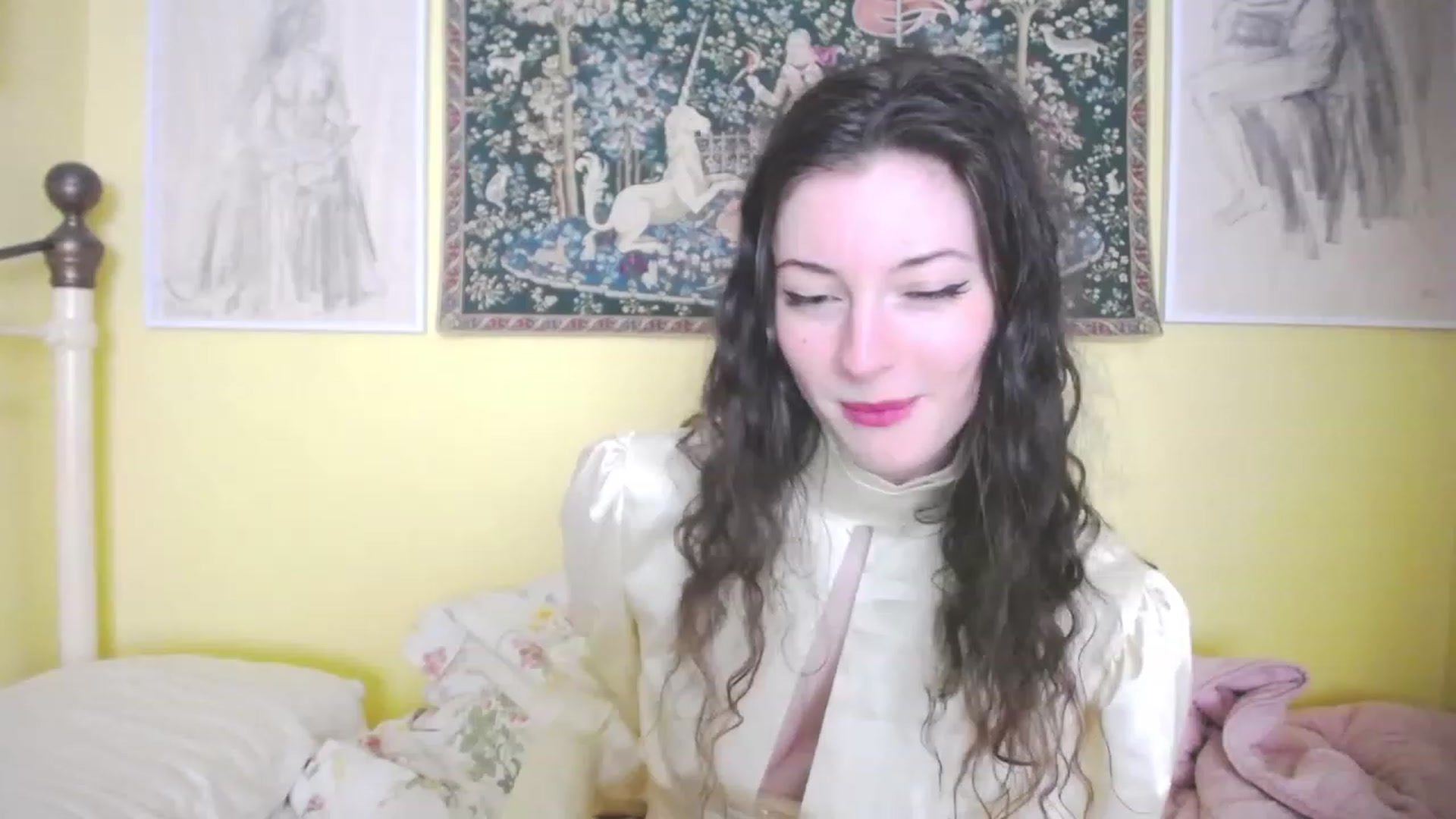 Gallery image thumbnail from viola__'s myfreecams stream on, 05/12/2023, 12:31 image 13 of 20
