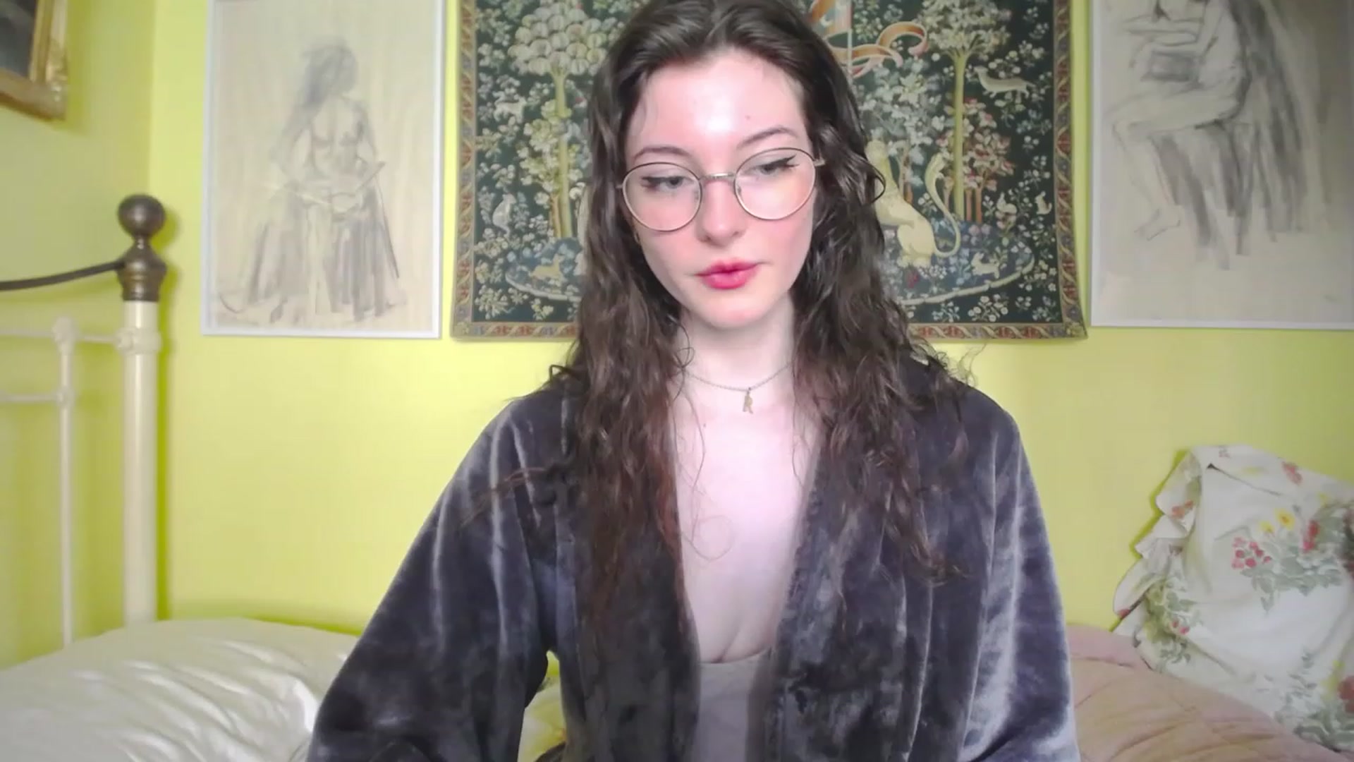 Gallery image thumbnail from viola__'s myfreecams stream on, 05/17/2023, 11:48 image 19 of 20