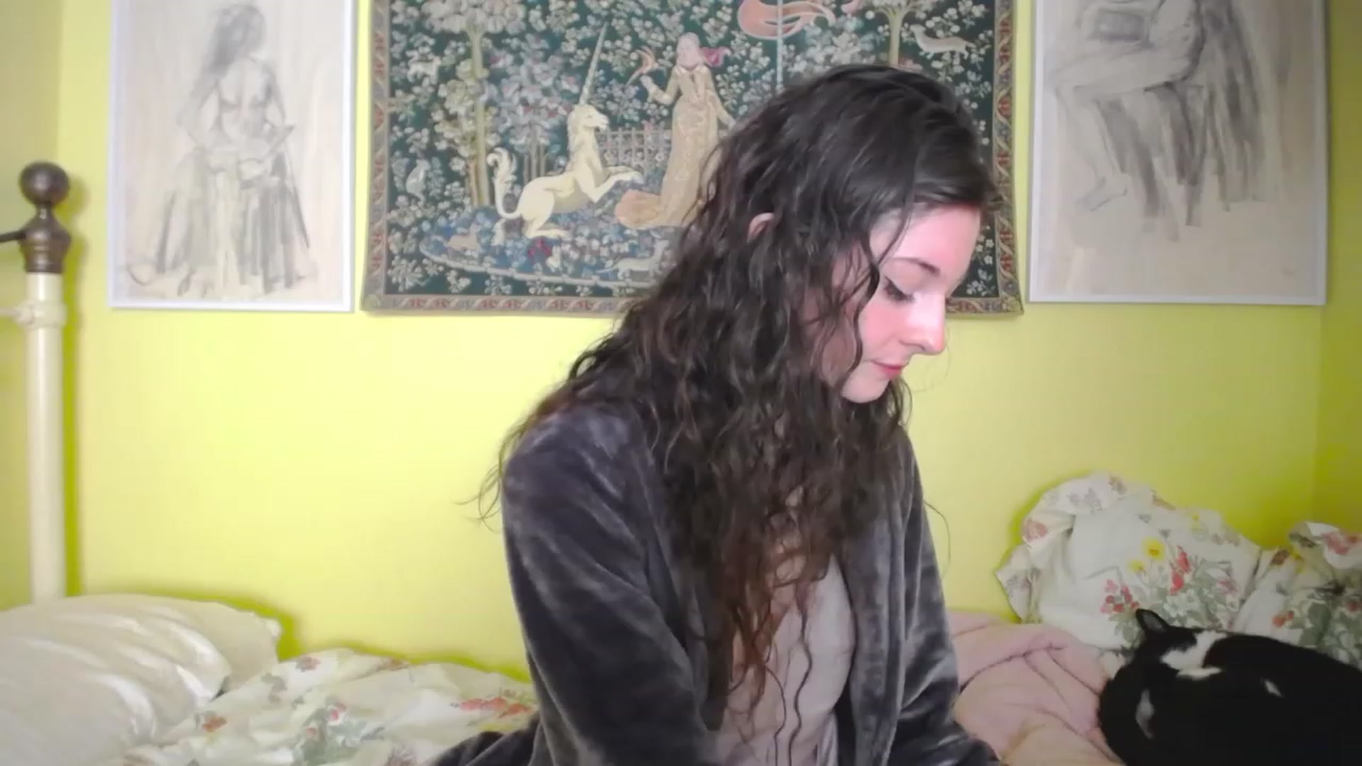 Gallery image thumbnail from viola__'s myfreecams stream on, 05/18/2023, 11:45 image 9 of 20