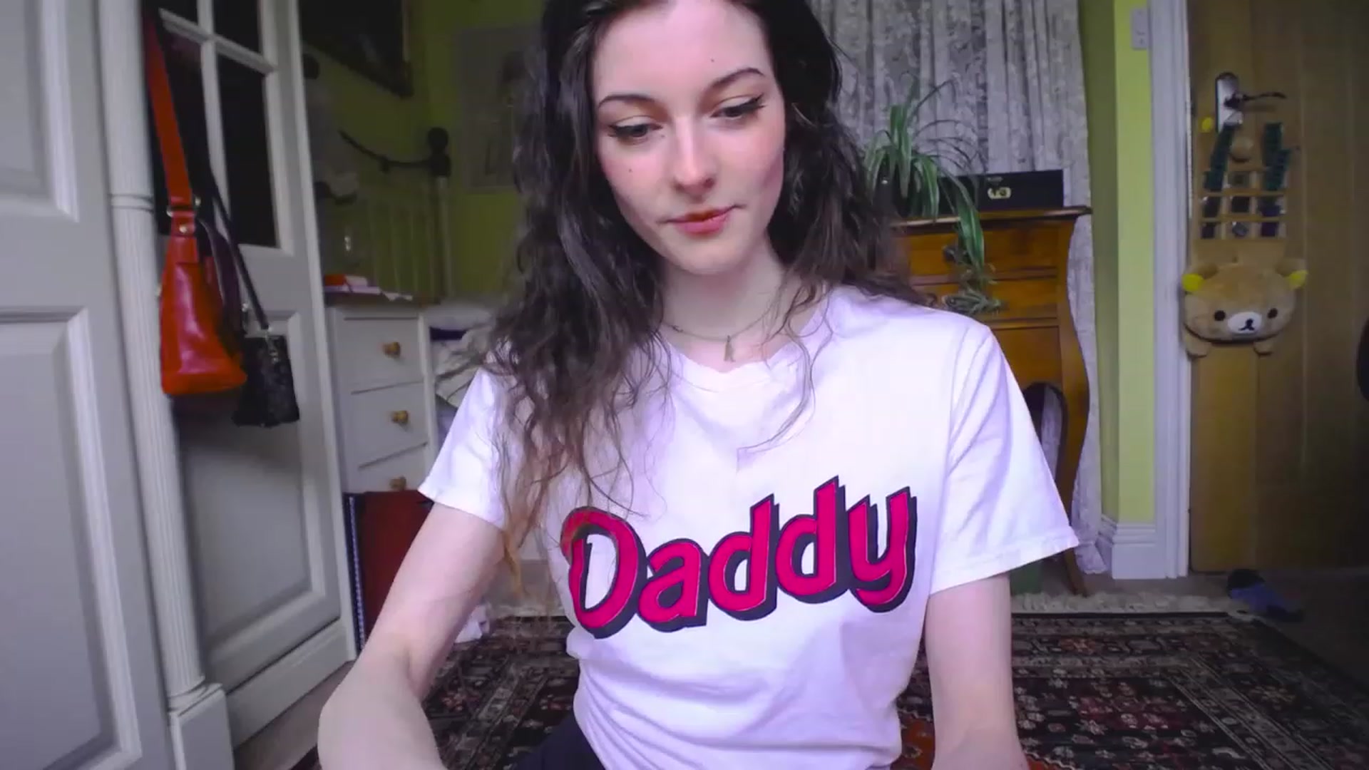 Gallery image thumbnail from viola__'s myfreecams stream on, 05/19/2023, 17:29 image 14 of 20