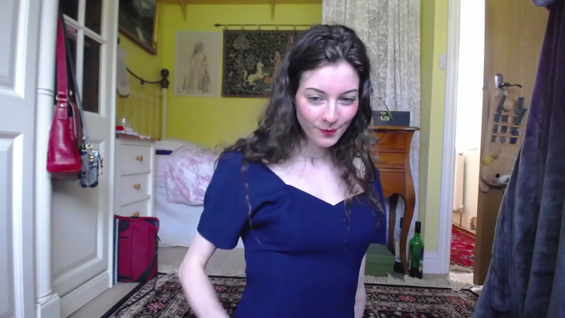Gallery image thumbnail from viola__'s myfreecams stream on, 05/22/2023, 15:19 image 4 of 20