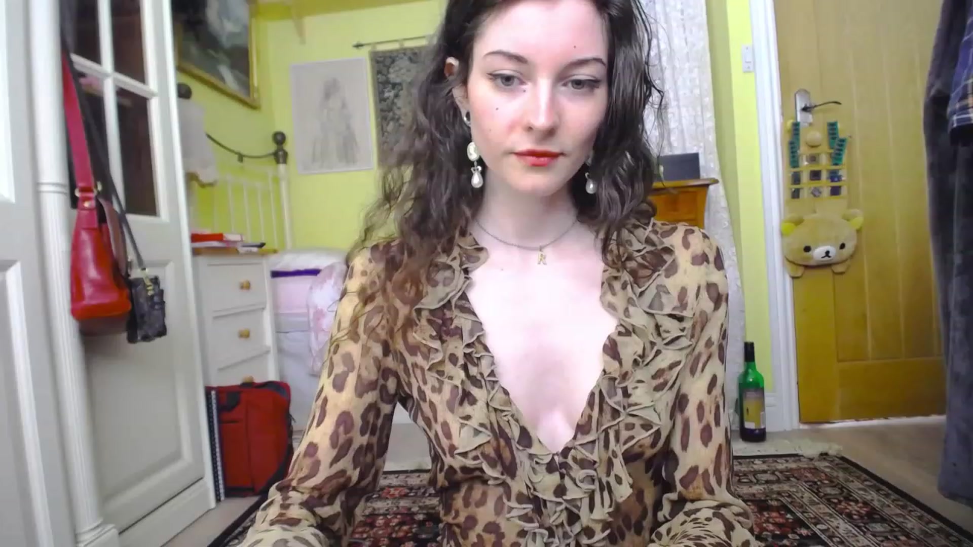 Gallery image thumbnail from viola__'s myfreecams stream on, 05/24/2023, 16:15 image 9 of 20