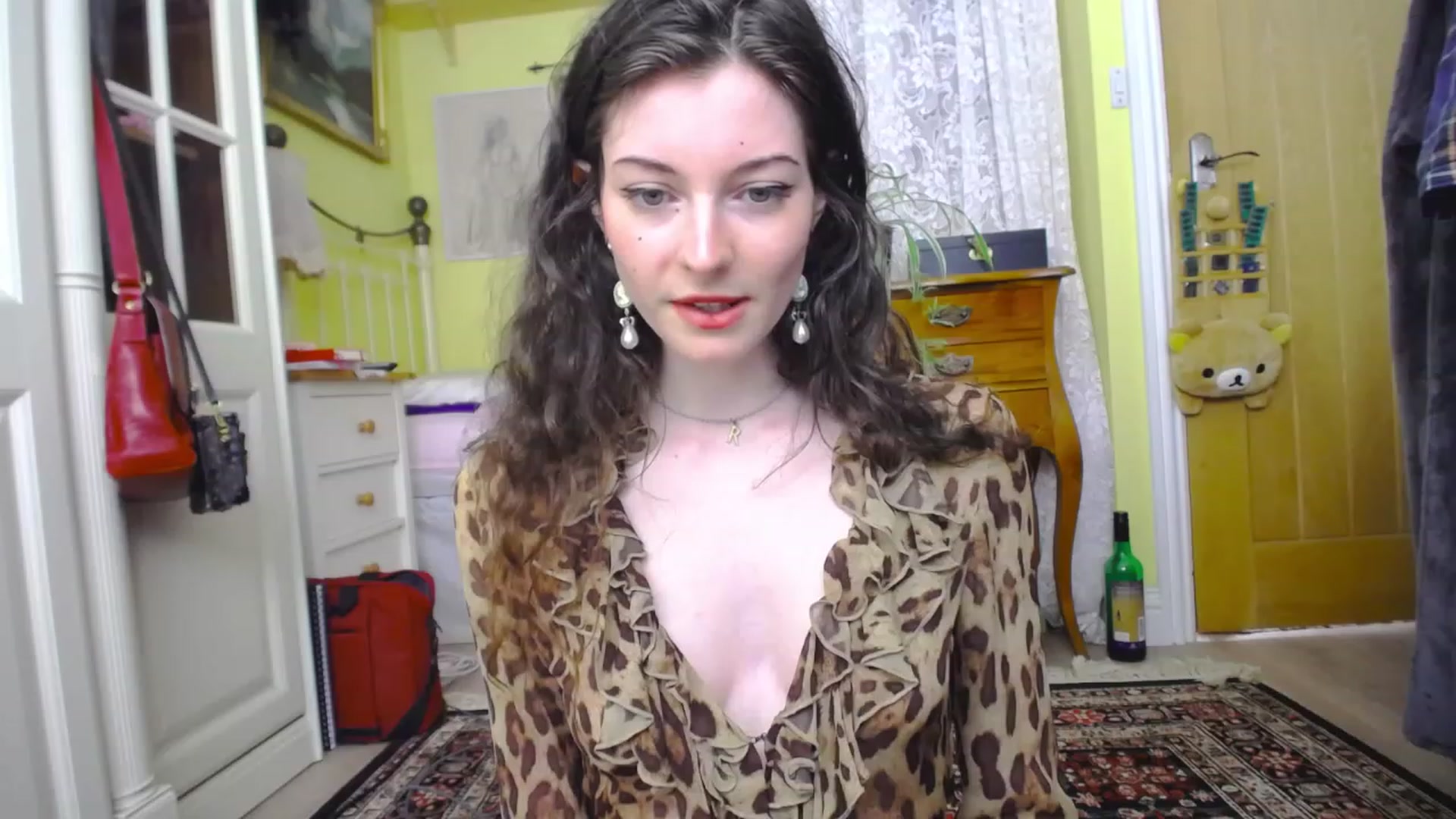Gallery image thumbnail from viola__'s myfreecams stream on, 05/24/2023, 16:15 image 8 of 20