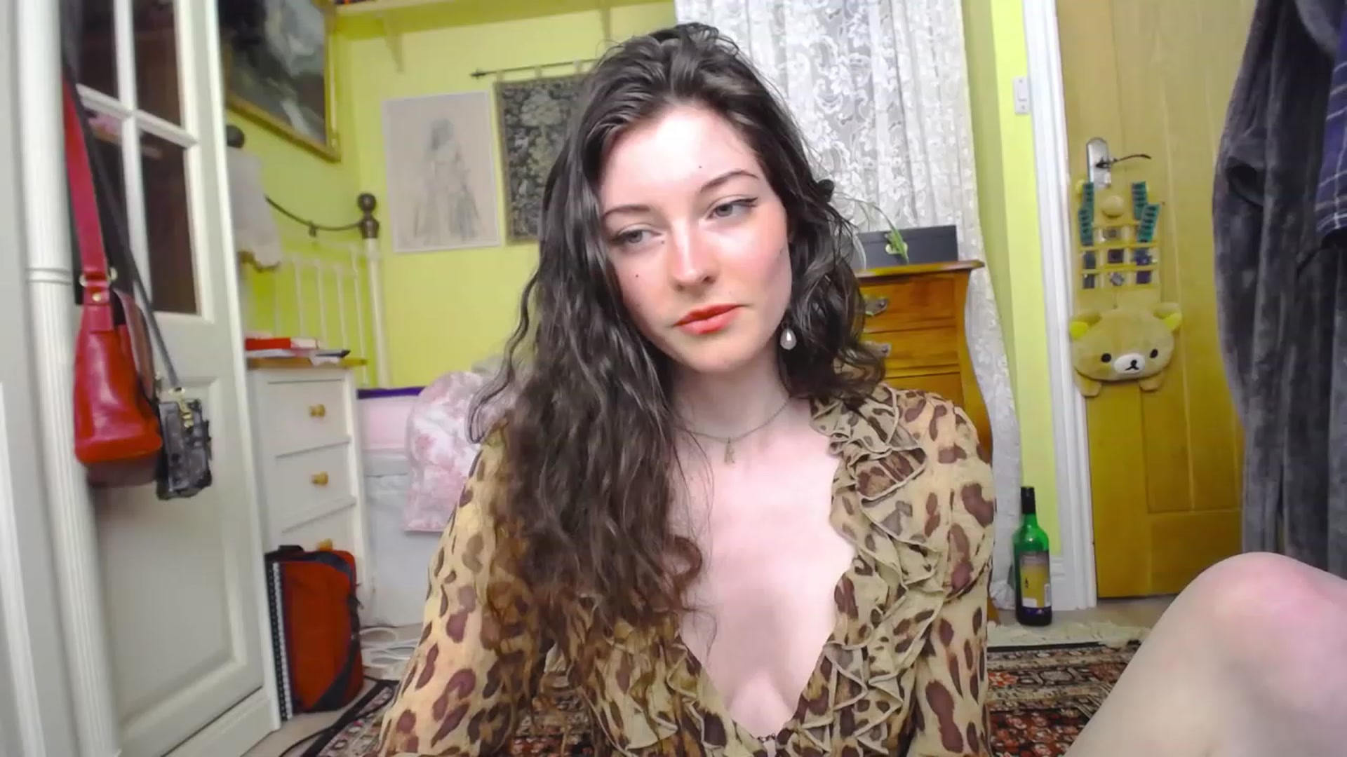 Gallery image thumbnail from viola__'s myfreecams stream on, 05/24/2023, 17:48 image 14 of 20