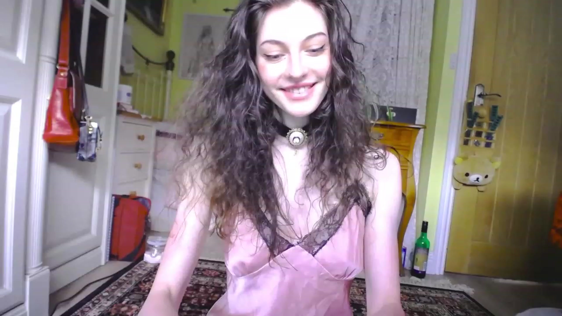 Gallery image thumbnail from viola__'s myfreecams stream on, 05/26/2023, 20:12 image 15 of 20