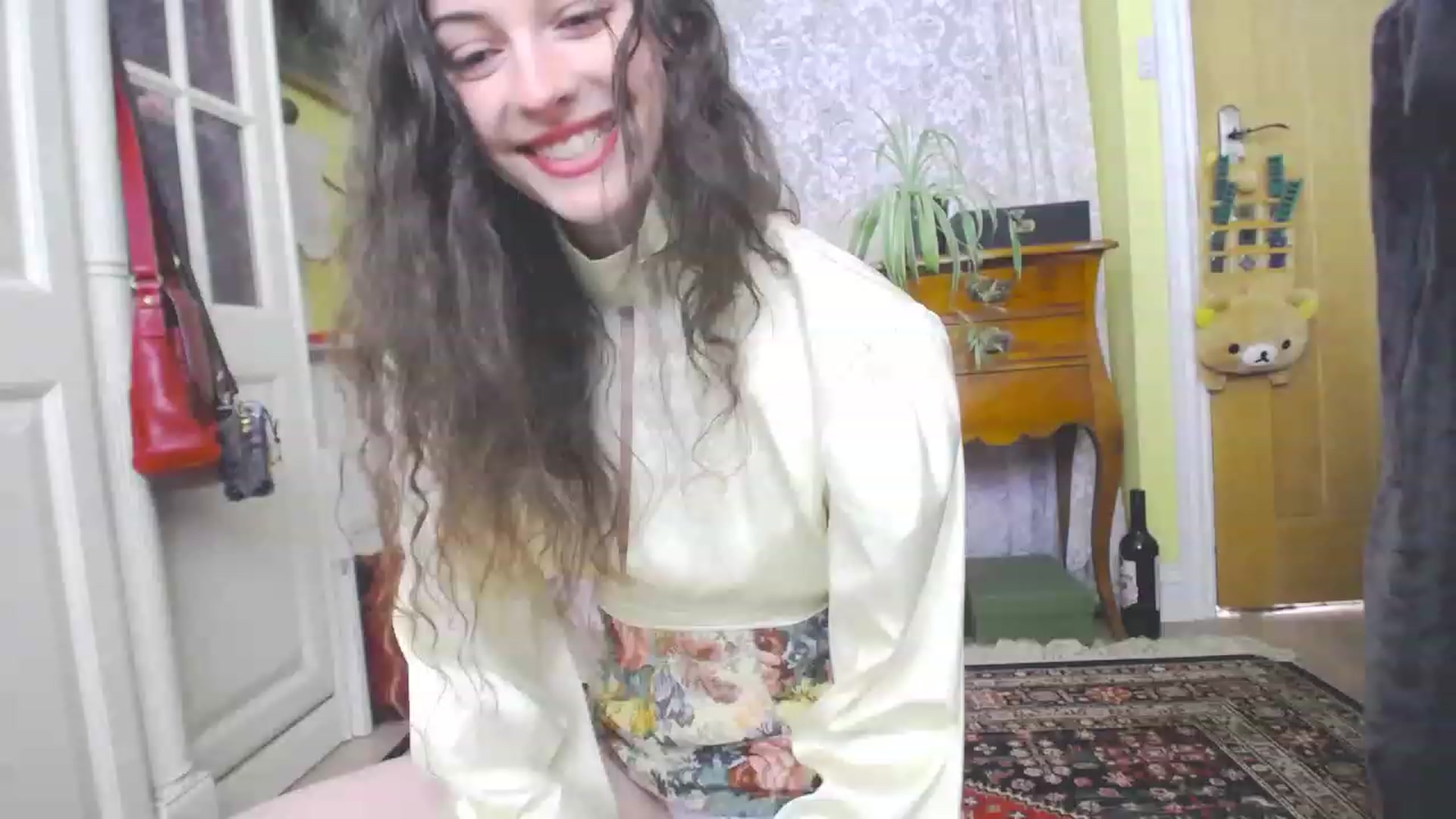 Gallery image thumbnail from viola__'s myfreecams stream on, 06/01/2023, 14:52 image 9 of 20