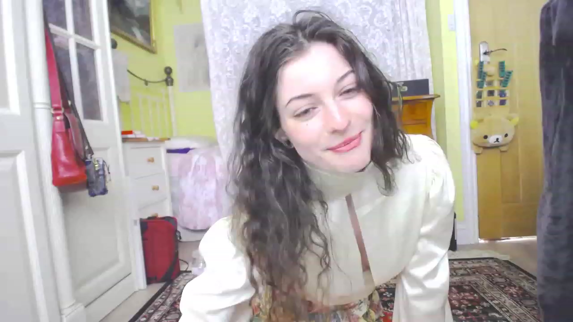 Gallery image thumbnail from viola__'s myfreecams stream on, 06/01/2023, 14:52 image 6 of 20