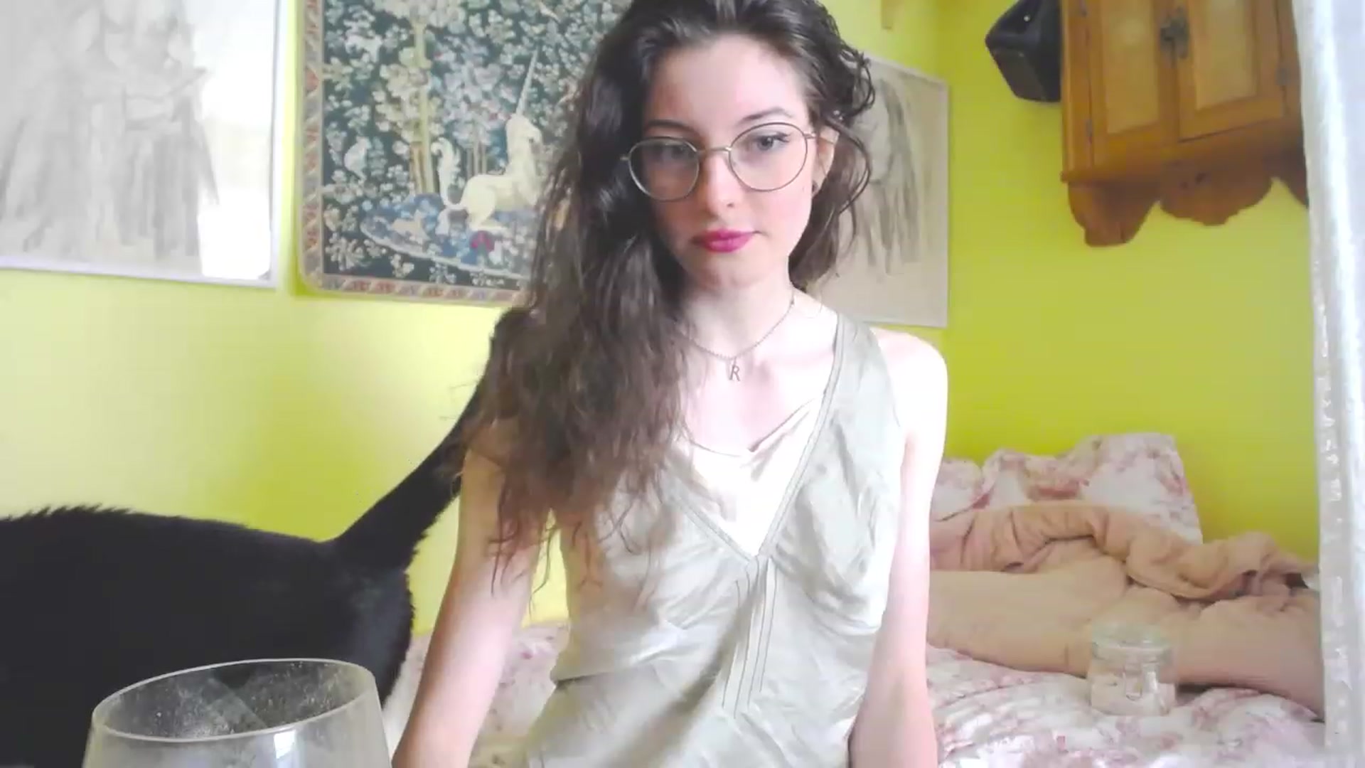 Gallery image thumbnail from viola__'s myfreecams stream on, 06/02/2023, 11:19 image 19 of 20