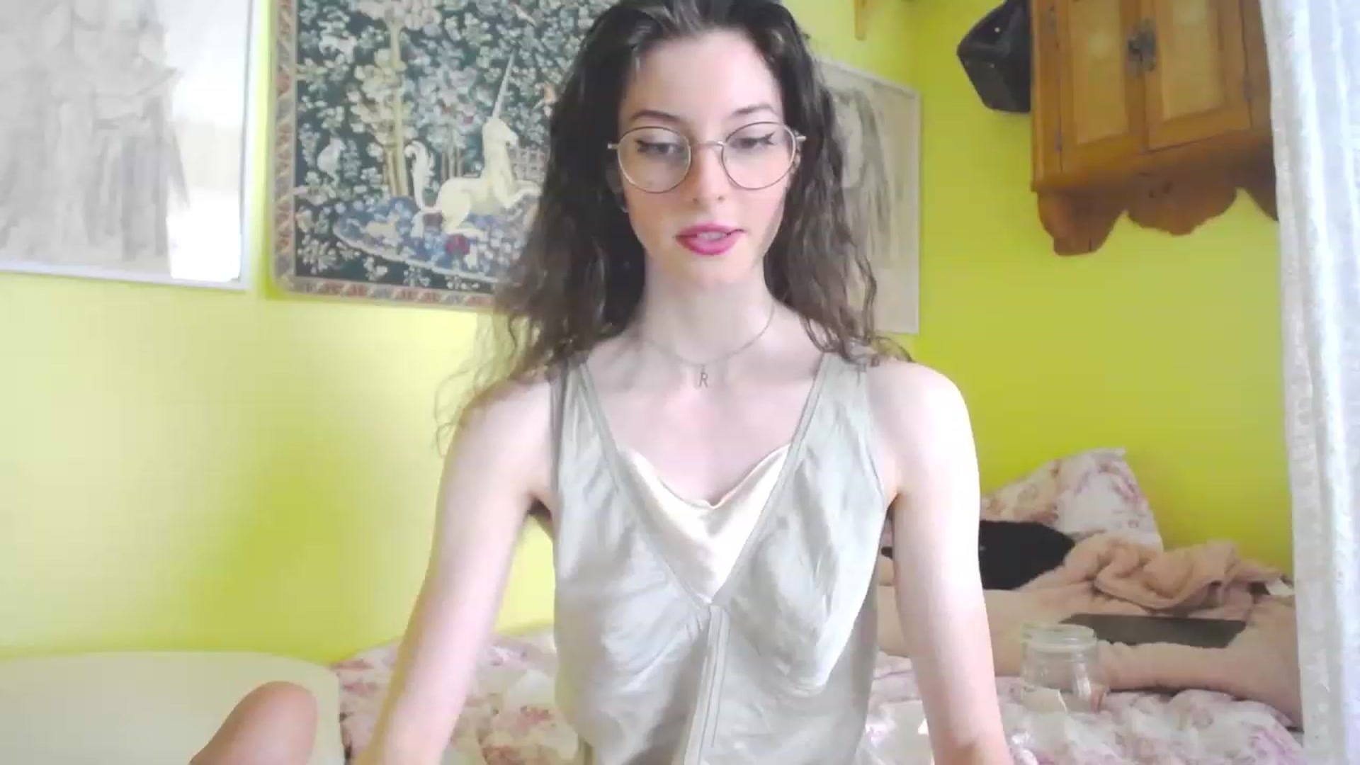 Gallery image thumbnail from viola__'s myfreecams stream on, 06/02/2023, 12:55 image 18 of 20