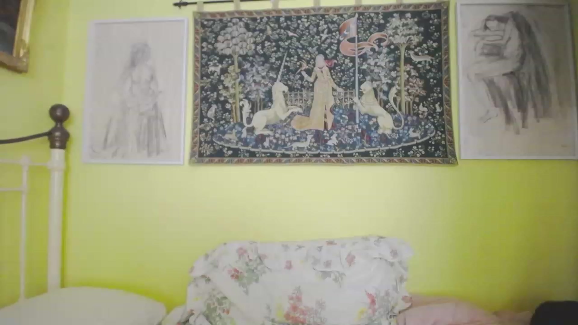Gallery image thumbnail from viola__'s myfreecams stream on, 06/14/2023, 12:47 image 8 of 20