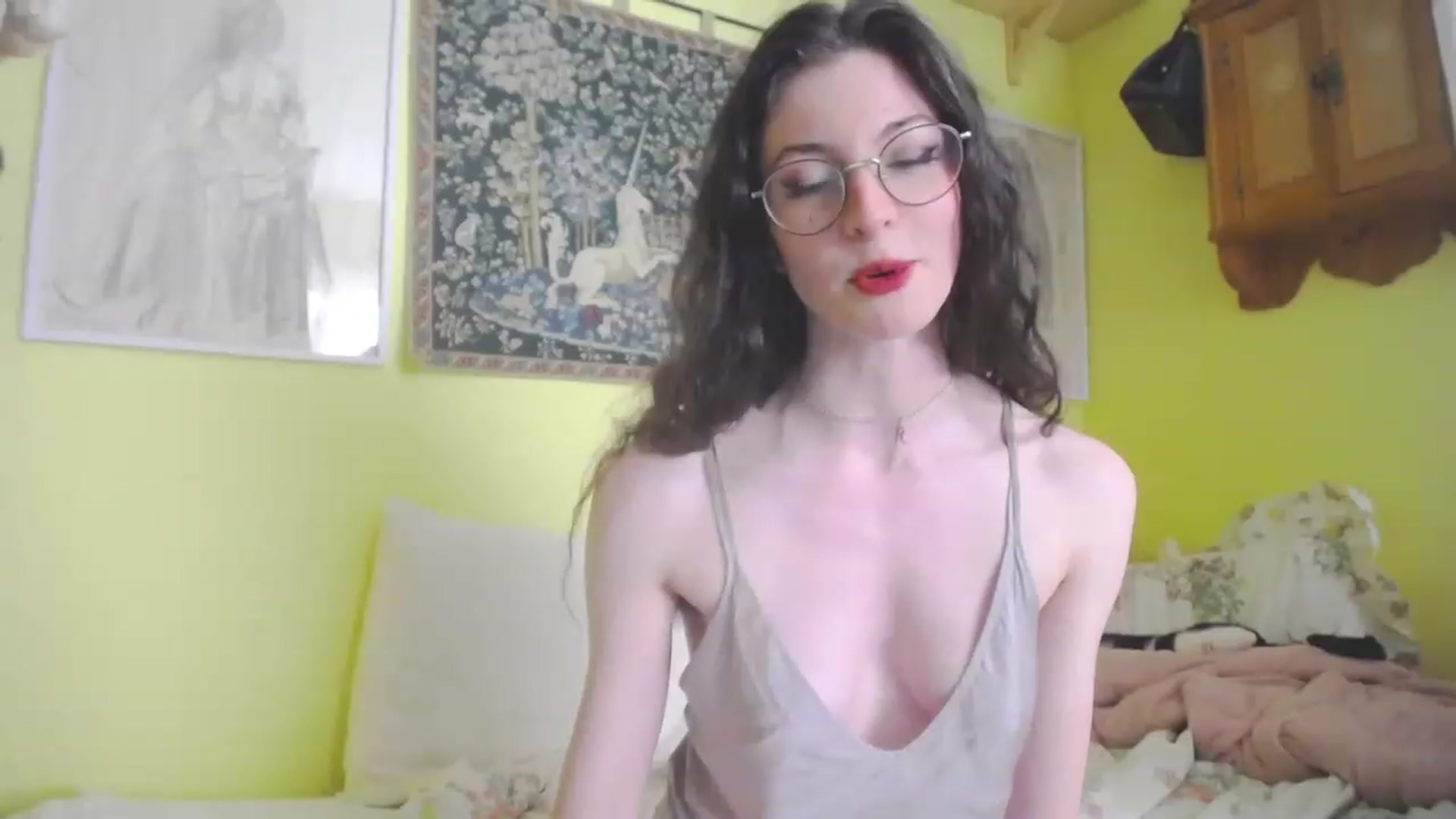 Gallery image thumbnail from viola__'s myfreecams stream on, 06/16/2023, 14:19 image 11 of 20