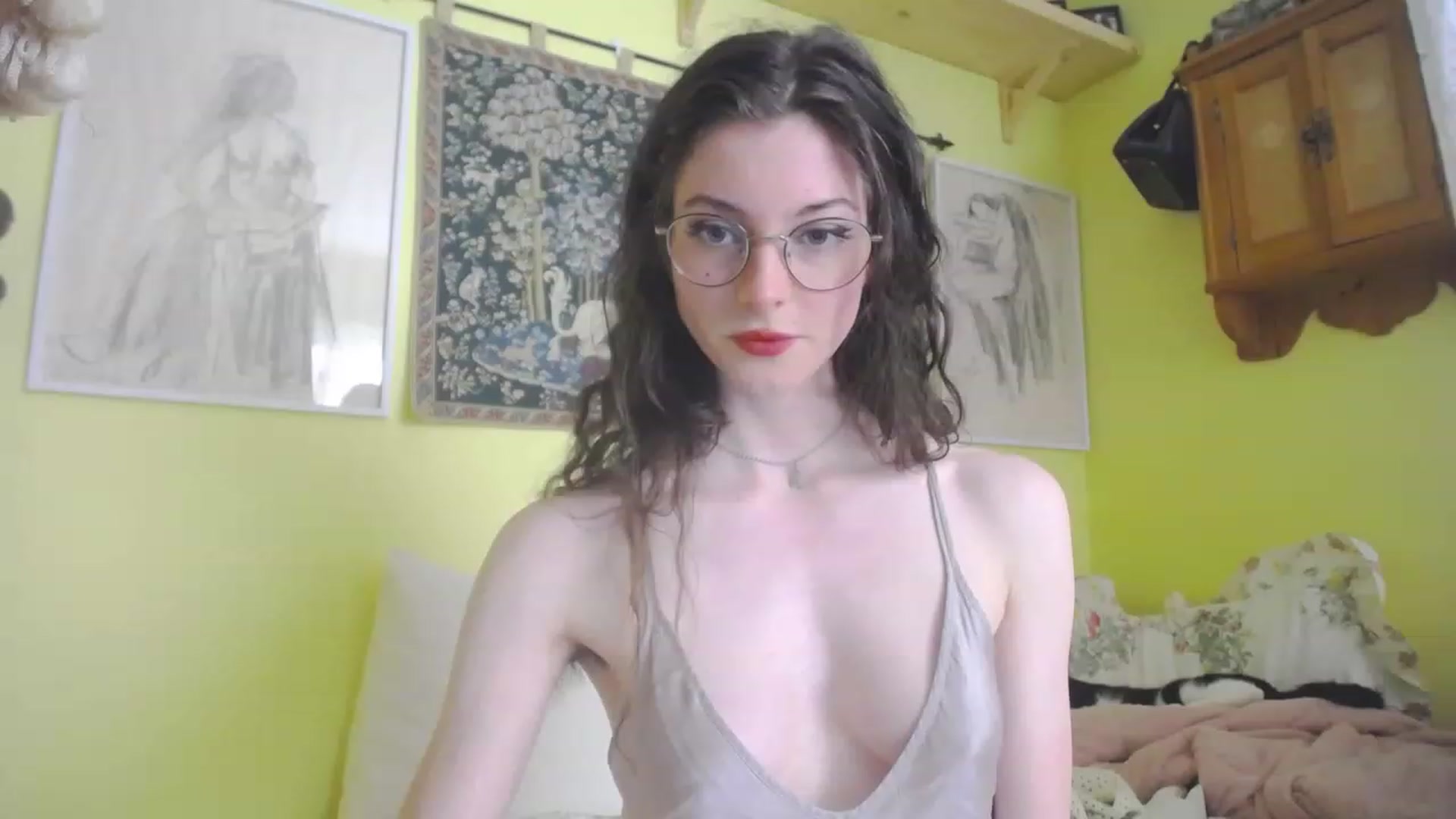 Gallery image thumbnail from viola__'s myfreecams stream on, 06/16/2023, 14:19 image 2 of 20