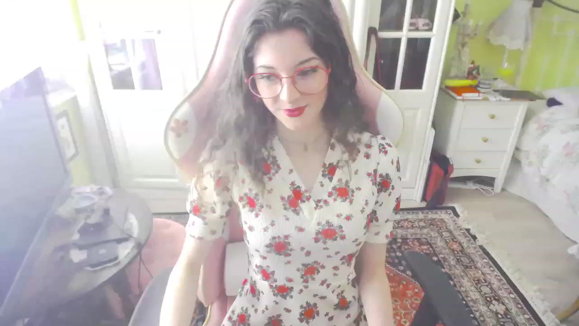 Gallery image thumbnail from viola__'s myfreecams stream on, 06/30/2023, 16:54 image 5 of 20