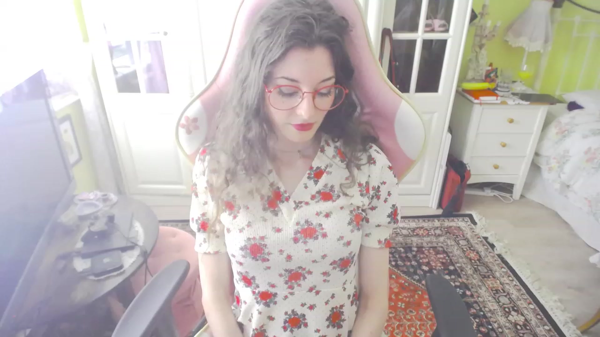 Gallery image thumbnail from viola__'s myfreecams stream on, 06/30/2023, 16:54 image 11 of 20