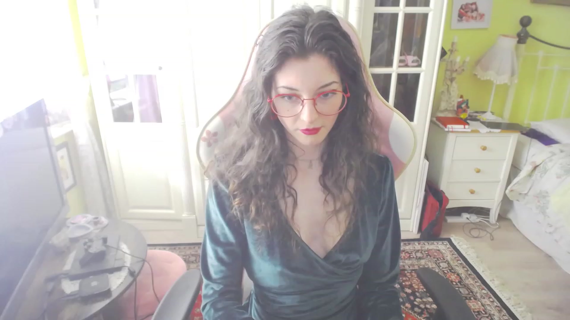 Gallery image thumbnail from viola__'s myfreecams stream on, 07/06/2023, 14:44 image 20 of 20