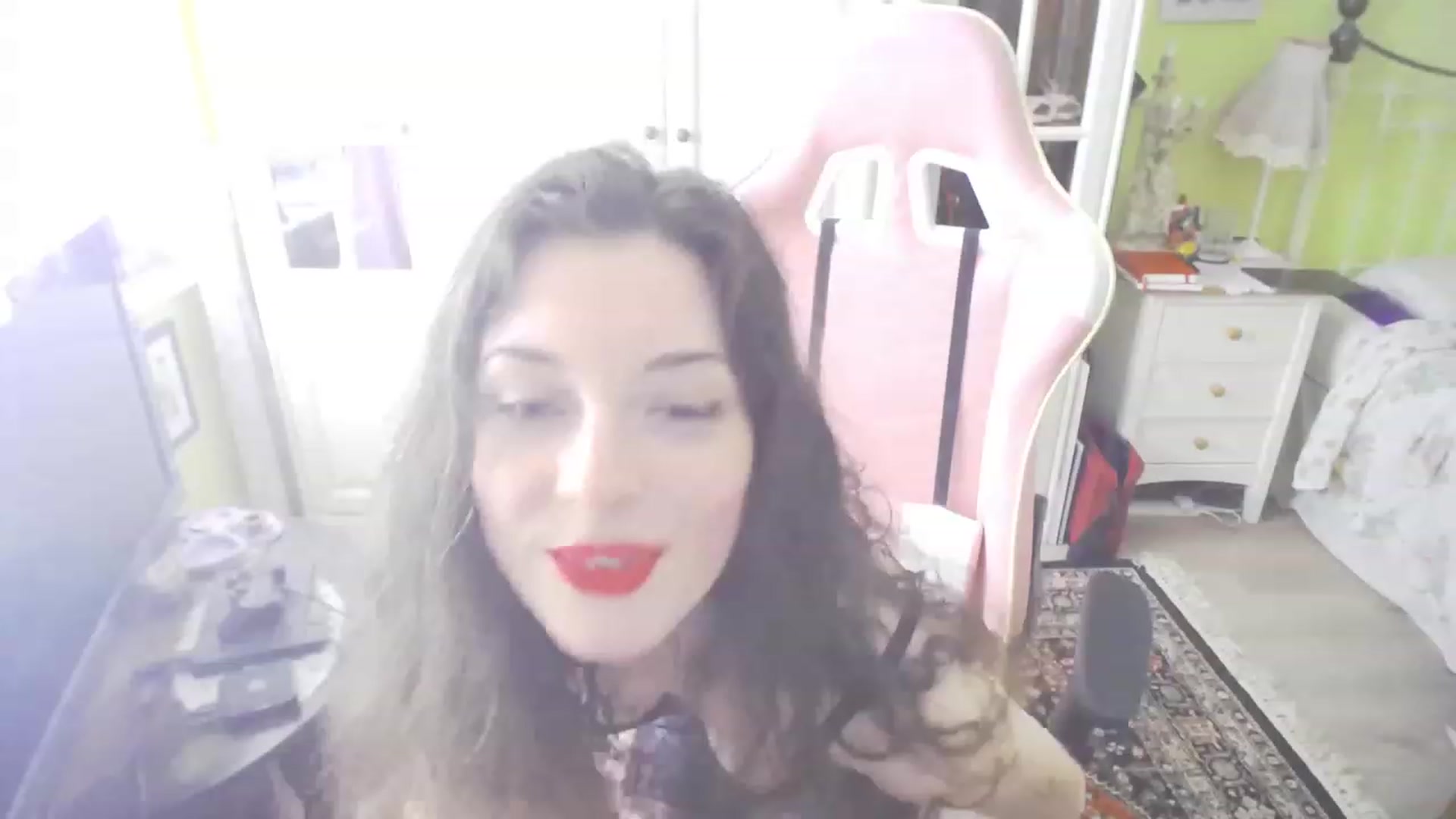 Gallery image thumbnail from viola__'s myfreecams stream on, 07/07/2023, 16:48 image 12 of 20
