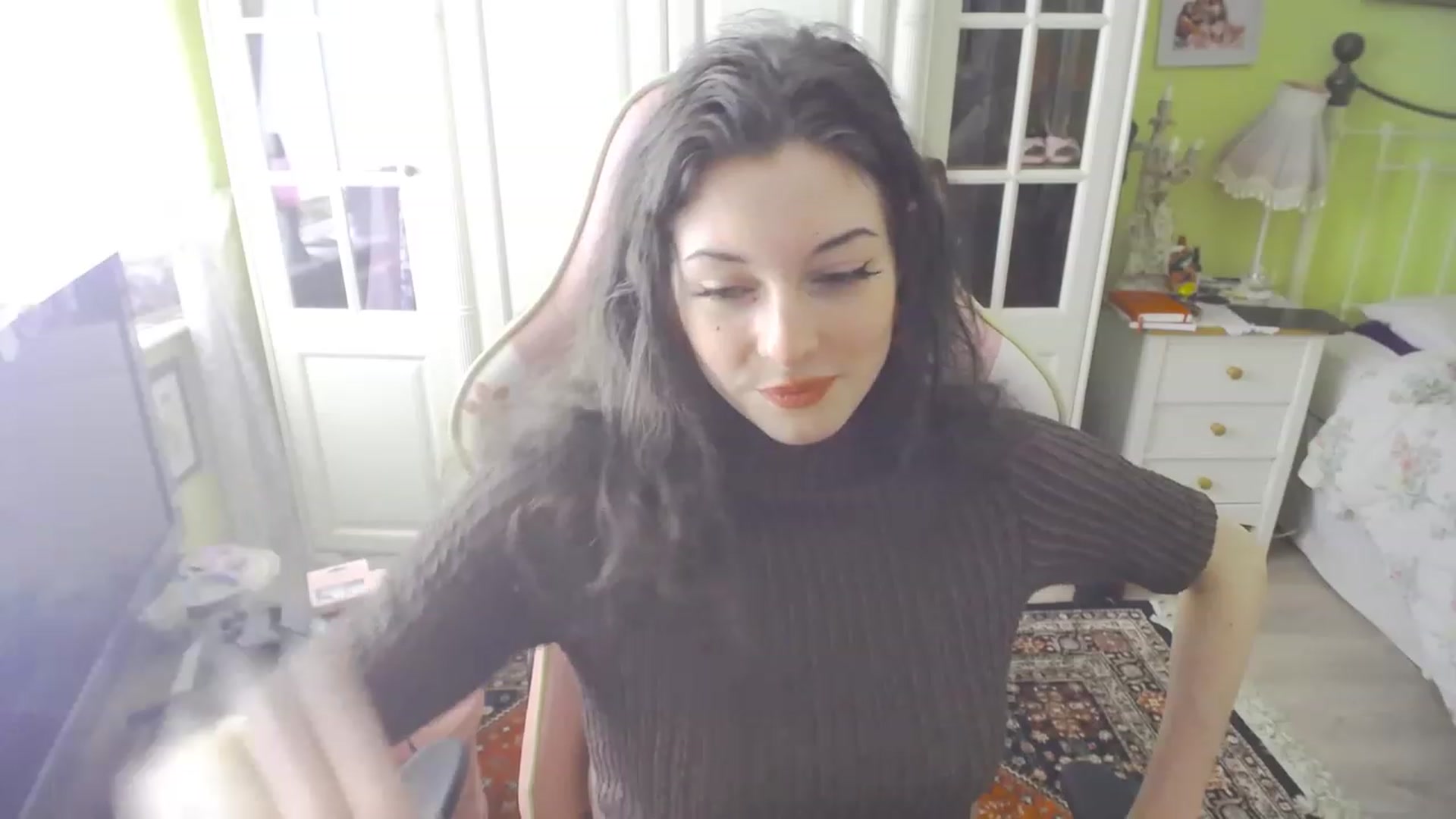 Gallery image thumbnail from viola__'s myfreecams stream on, 07/13/2023, 13:22 image 18 of 20