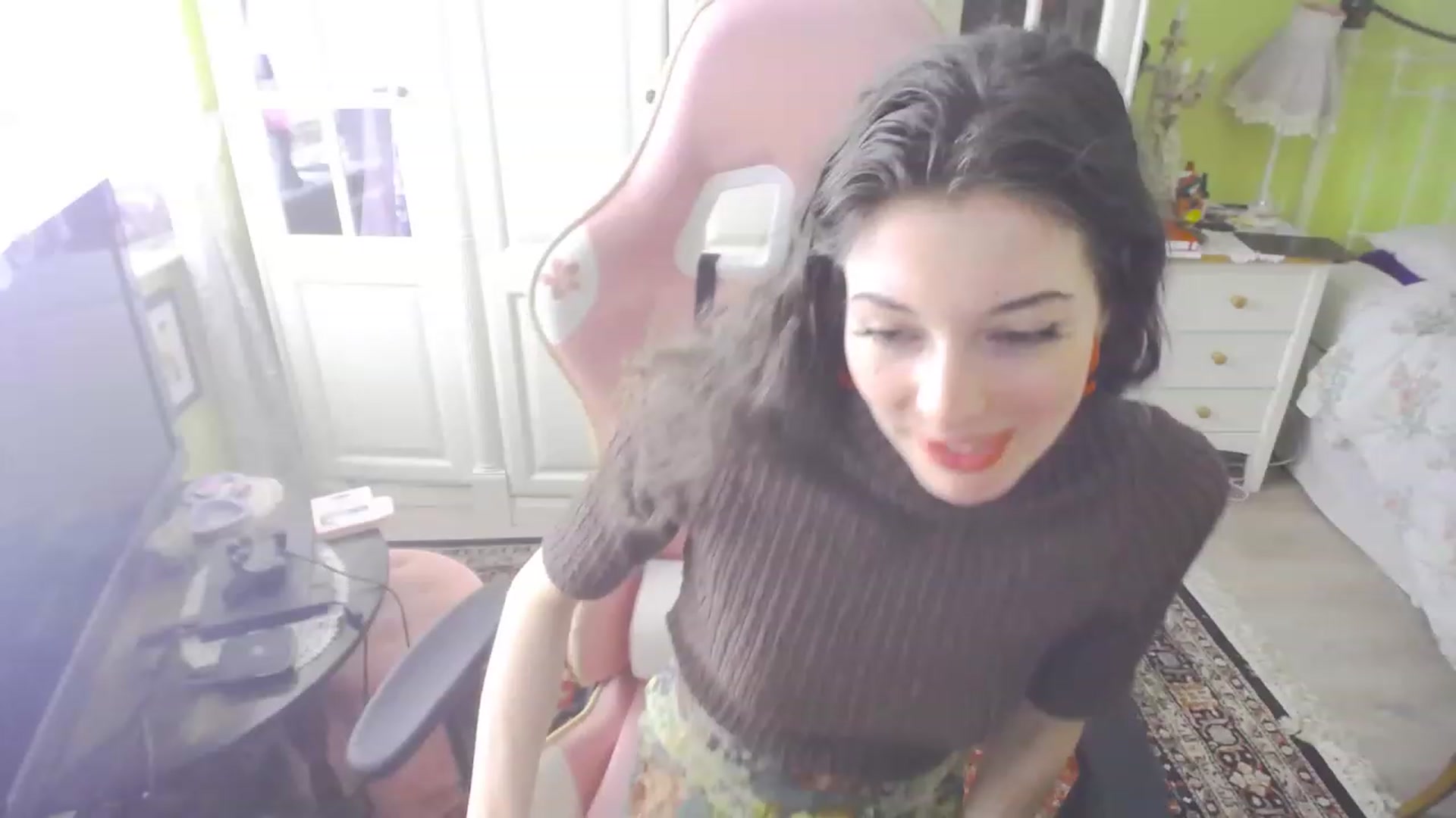 Gallery image thumbnail from viola__'s myfreecams stream on, 07/13/2023, 13:22 image 5 of 20