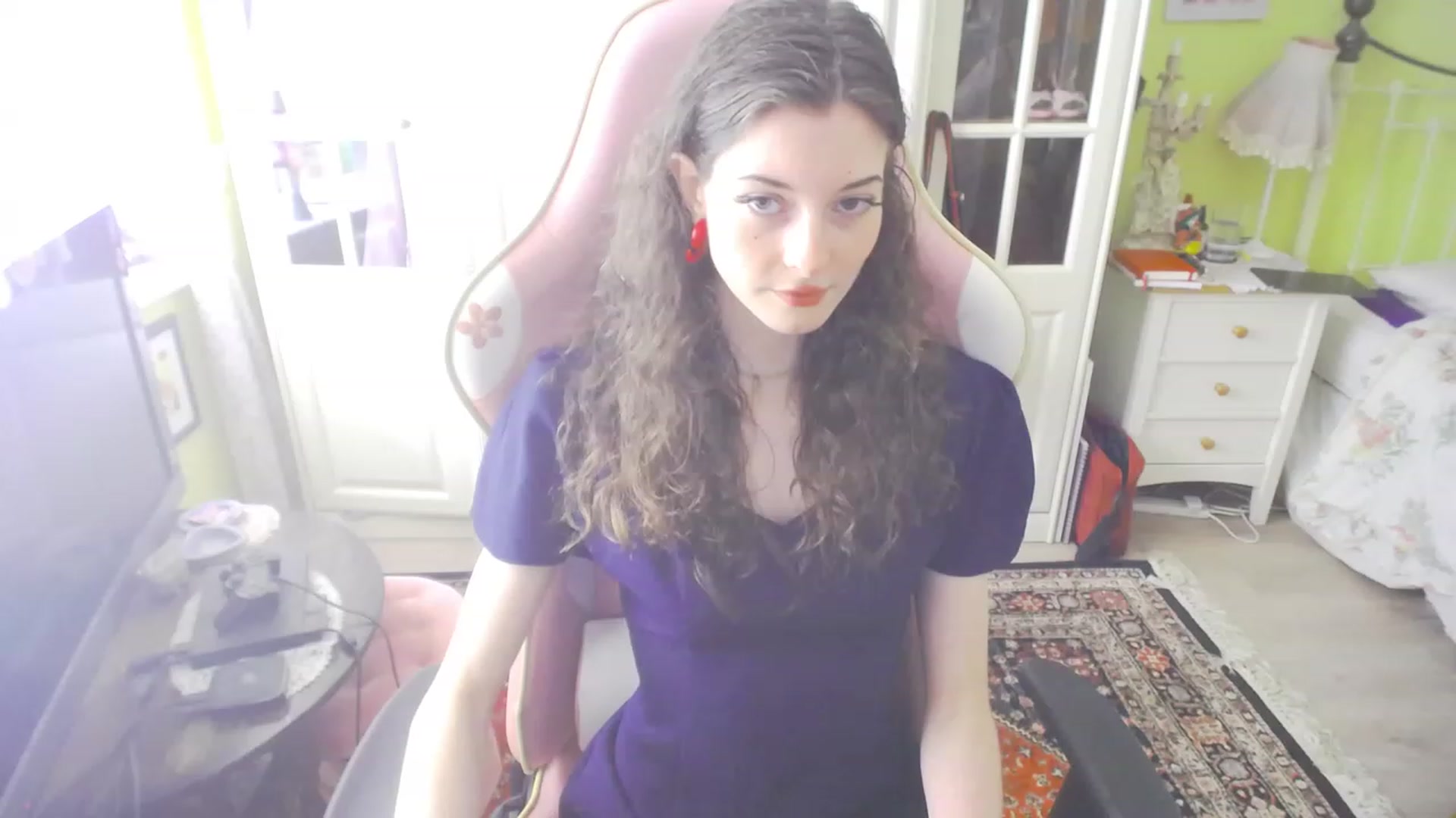 Gallery image thumbnail from viola__'s myfreecams stream on, 07/14/2023, 15:38 image 14 of 20