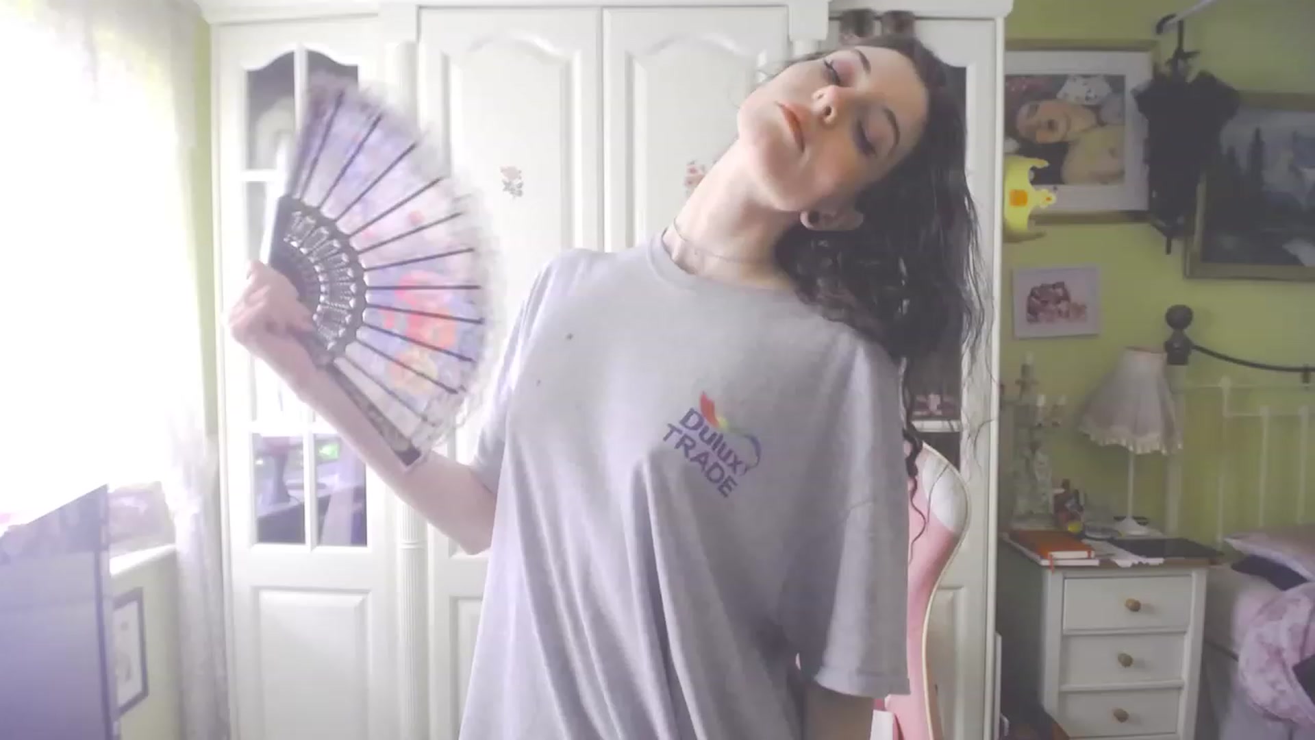 Gallery image thumbnail from viola__'s myfreecams stream on, 07/19/2023, 14:22 image 11 of 20