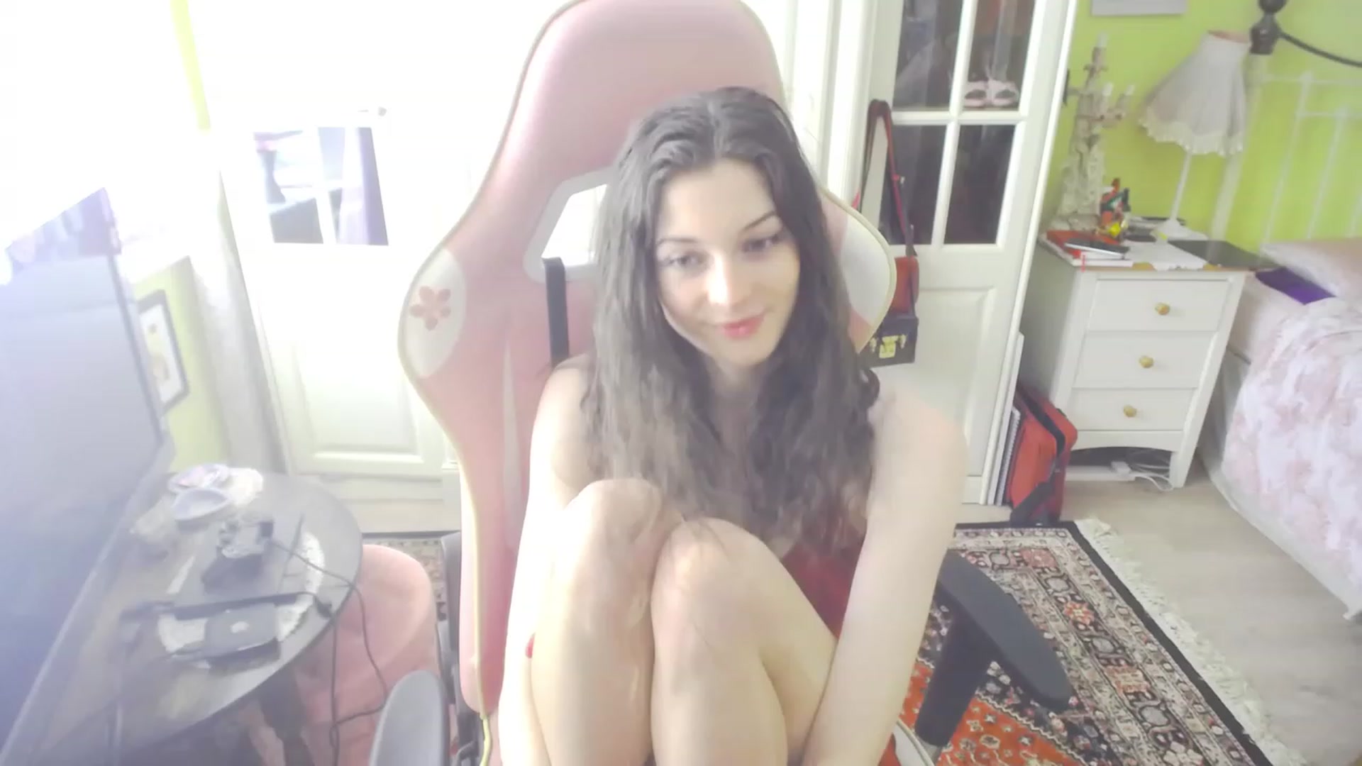 Gallery image thumbnail from viola__'s myfreecams stream on, 07/21/2023, 14:20 image 3 of 20