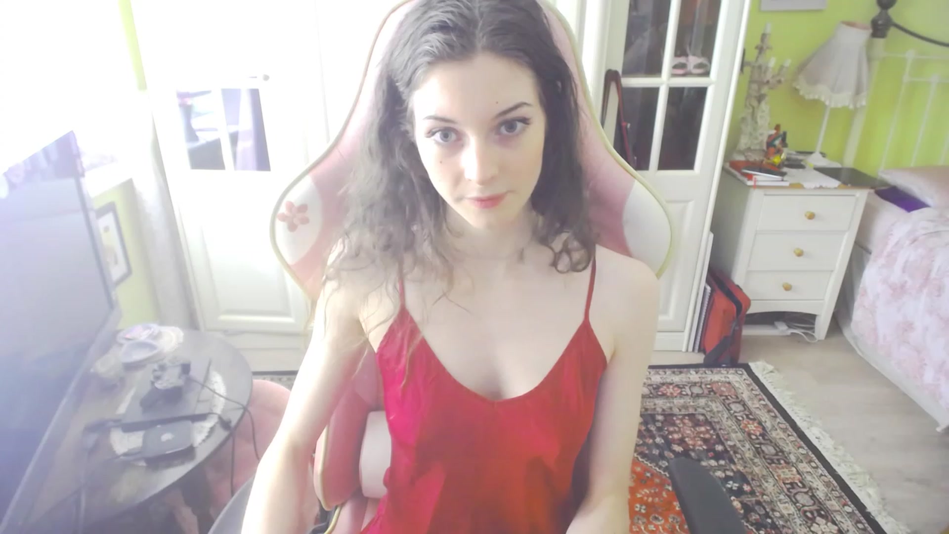 Gallery image thumbnail from viola__'s myfreecams stream on, 07/21/2023, 14:20 image 2 of 20
