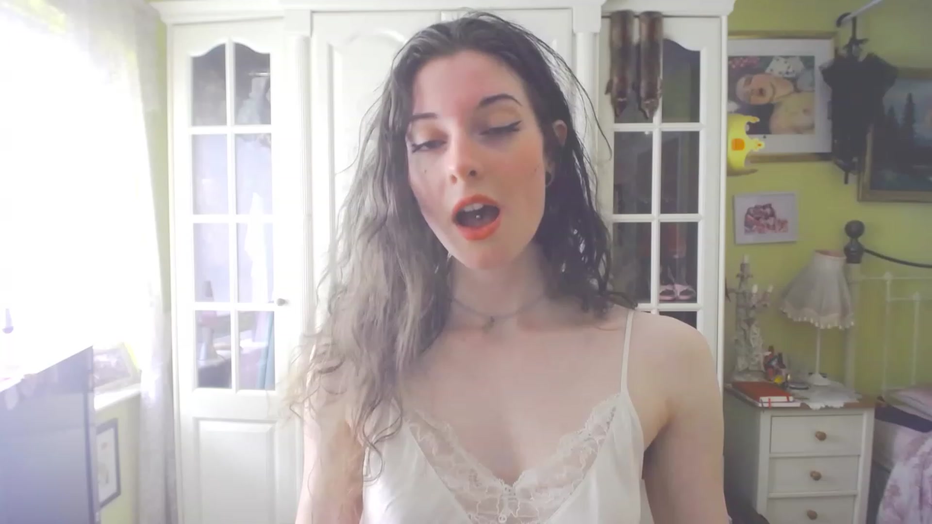 Gallery image thumbnail from viola__'s myfreecams stream on, 07/28/2023, 15:54 image 14 of 20