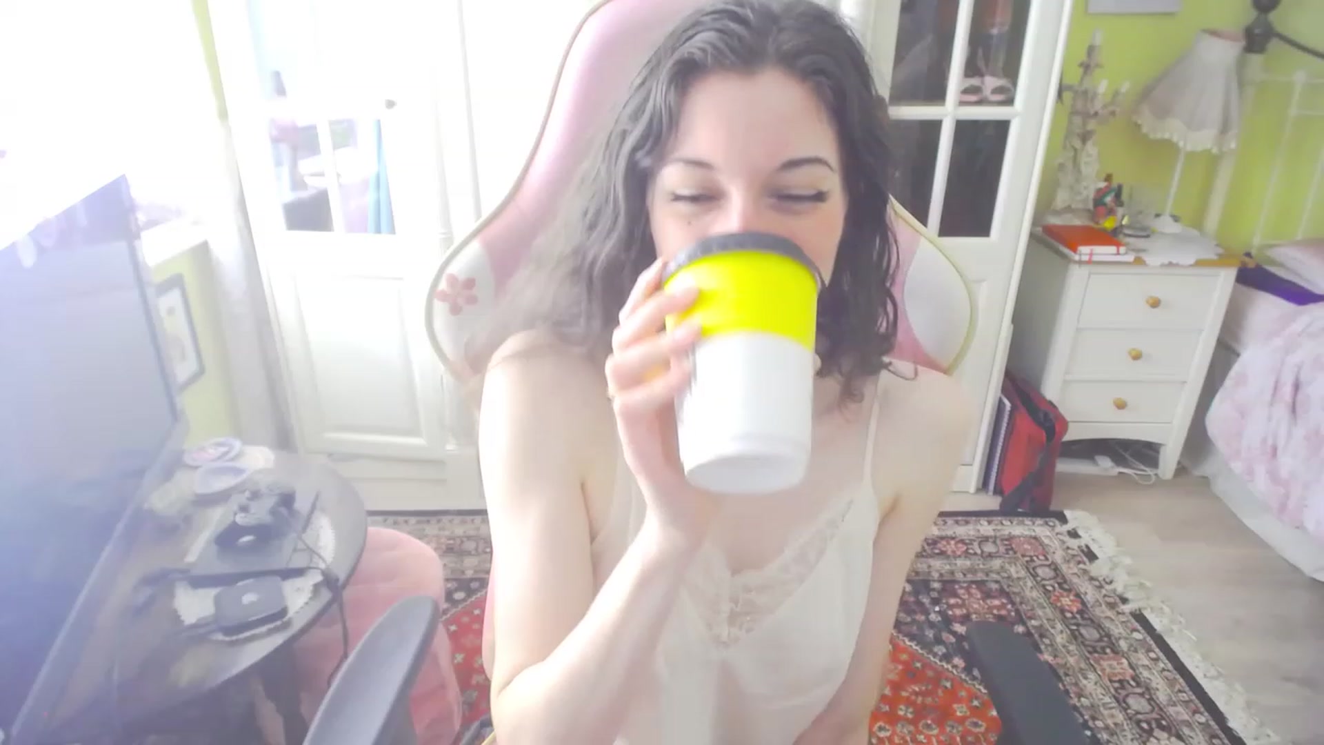 Gallery image thumbnail from viola__'s myfreecams stream on, 07/28/2023, 15:54 image 20 of 20