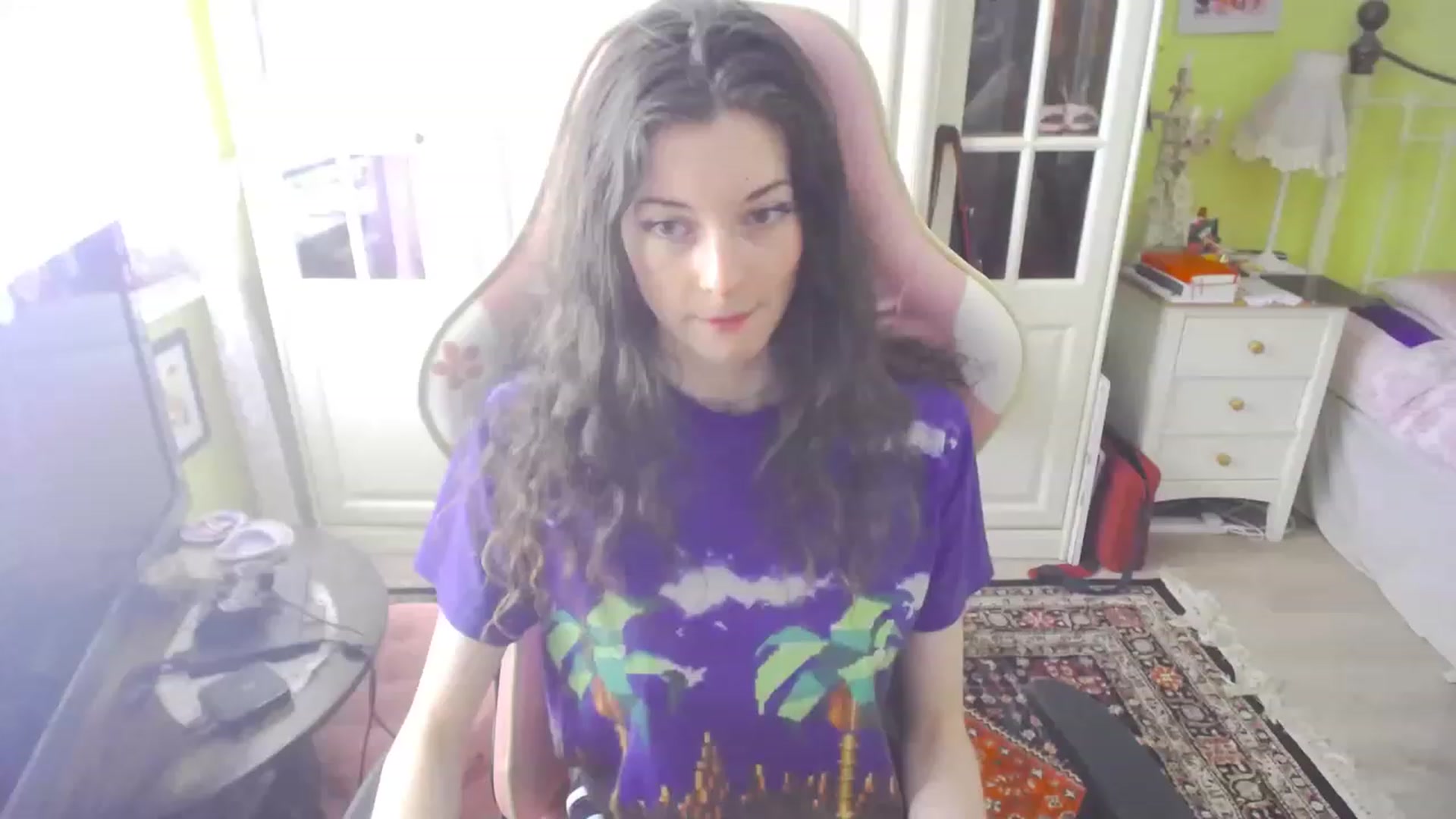 Gallery image thumbnail from viola__'s myfreecams stream on, 08/11/2023, 13:46 image 1 of 20