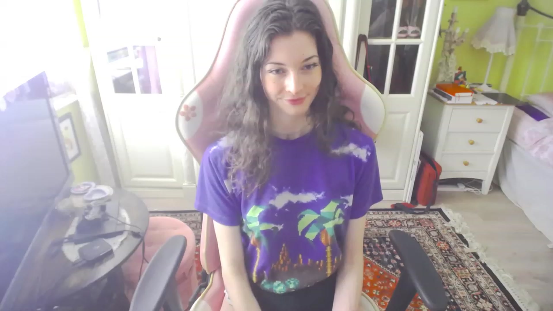 Gallery image thumbnail from viola__'s myfreecams stream on, 08/11/2023, 13:46 image 9 of 20