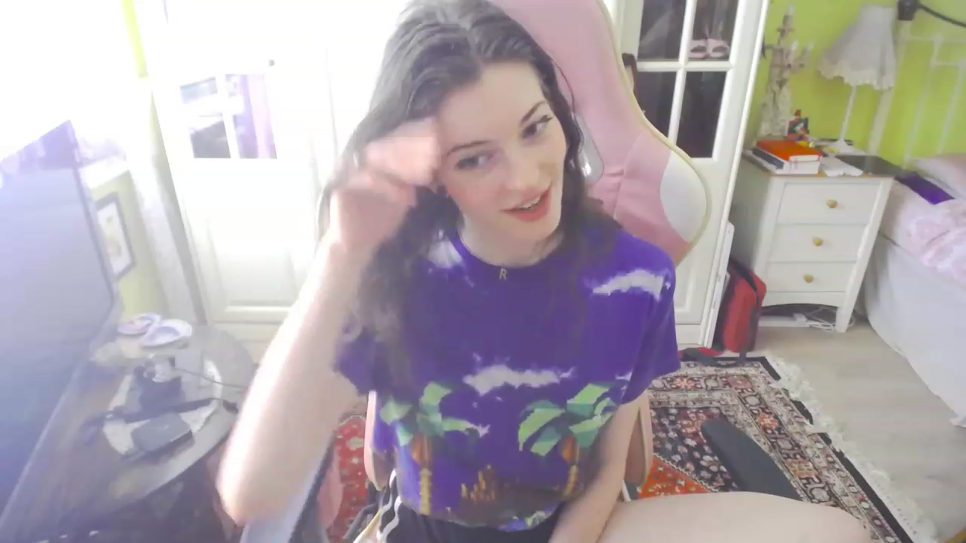 Gallery image thumbnail from viola__'s myfreecams stream on, 08/11/2023, 13:46 image 12 of 20
