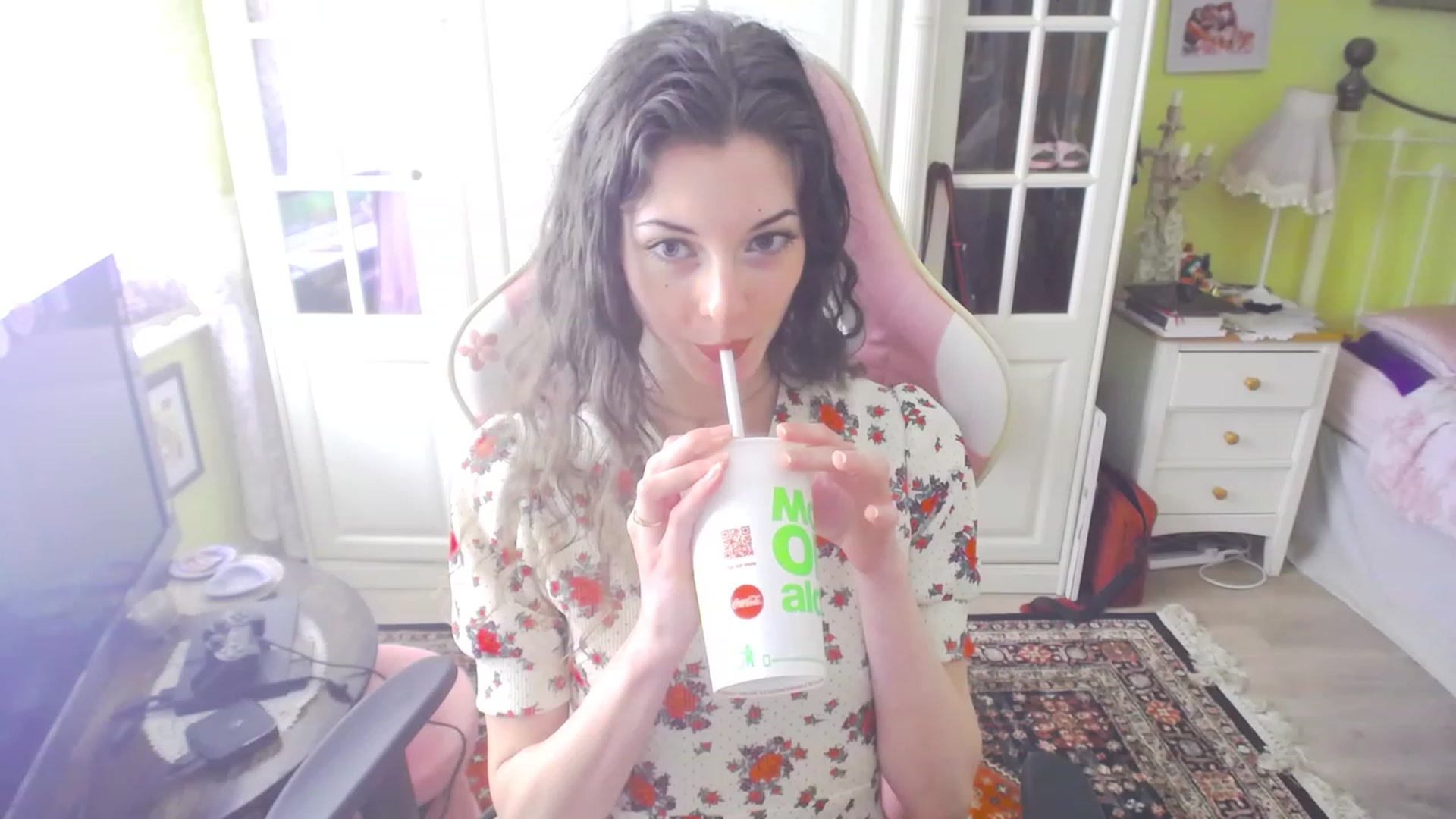 Gallery image thumbnail from viola__'s myfreecams stream on, 08/18/2023, 13:57 image 1 of 20