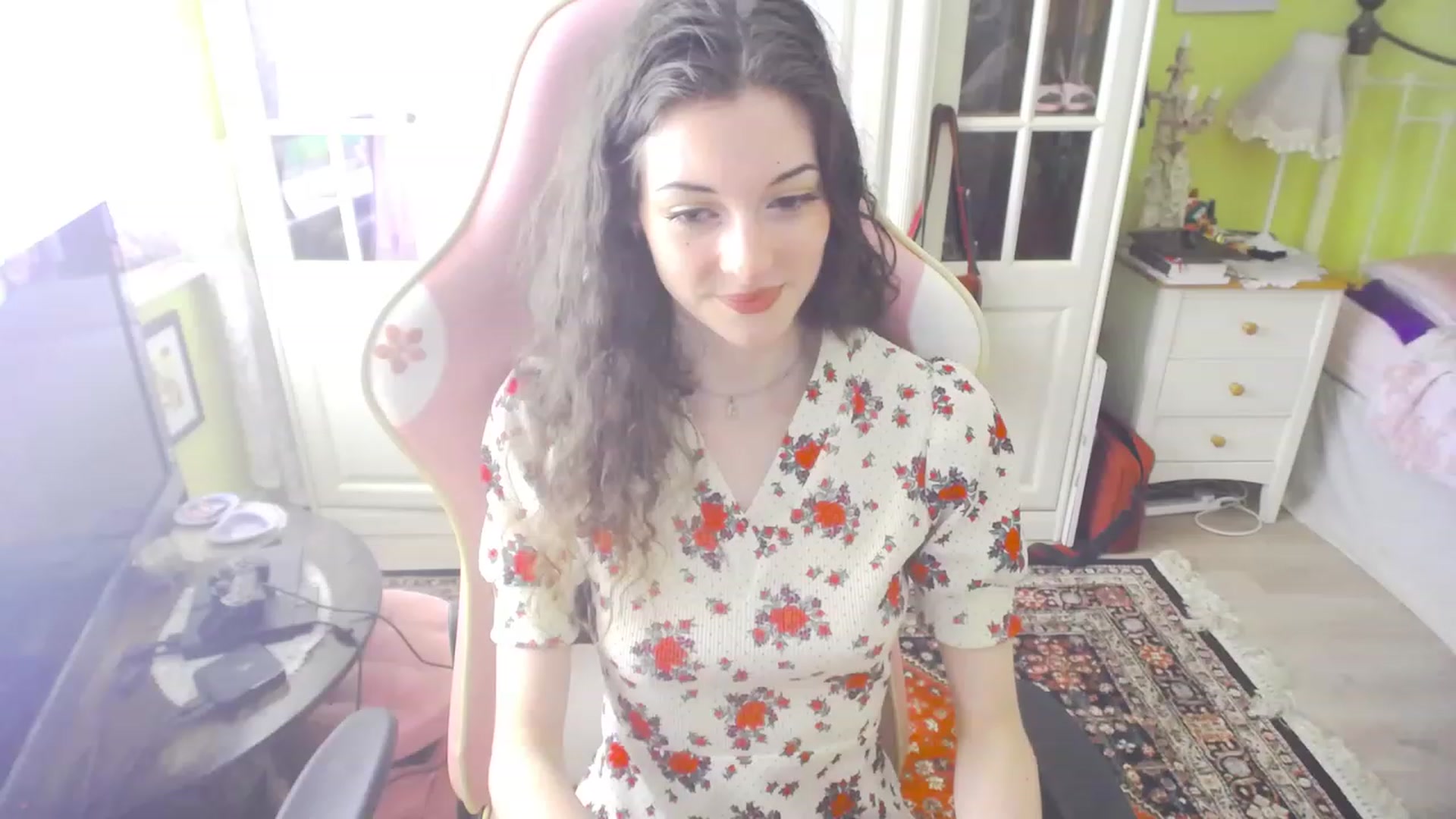 Gallery image thumbnail from viola__'s myfreecams stream on, 08/18/2023, 13:57 image 13 of 20