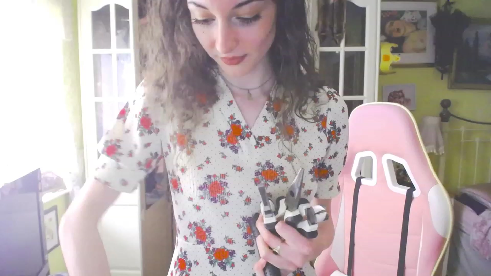 Gallery image thumbnail from viola__'s myfreecams stream on, 08/18/2023, 17:05 image 9 of 20