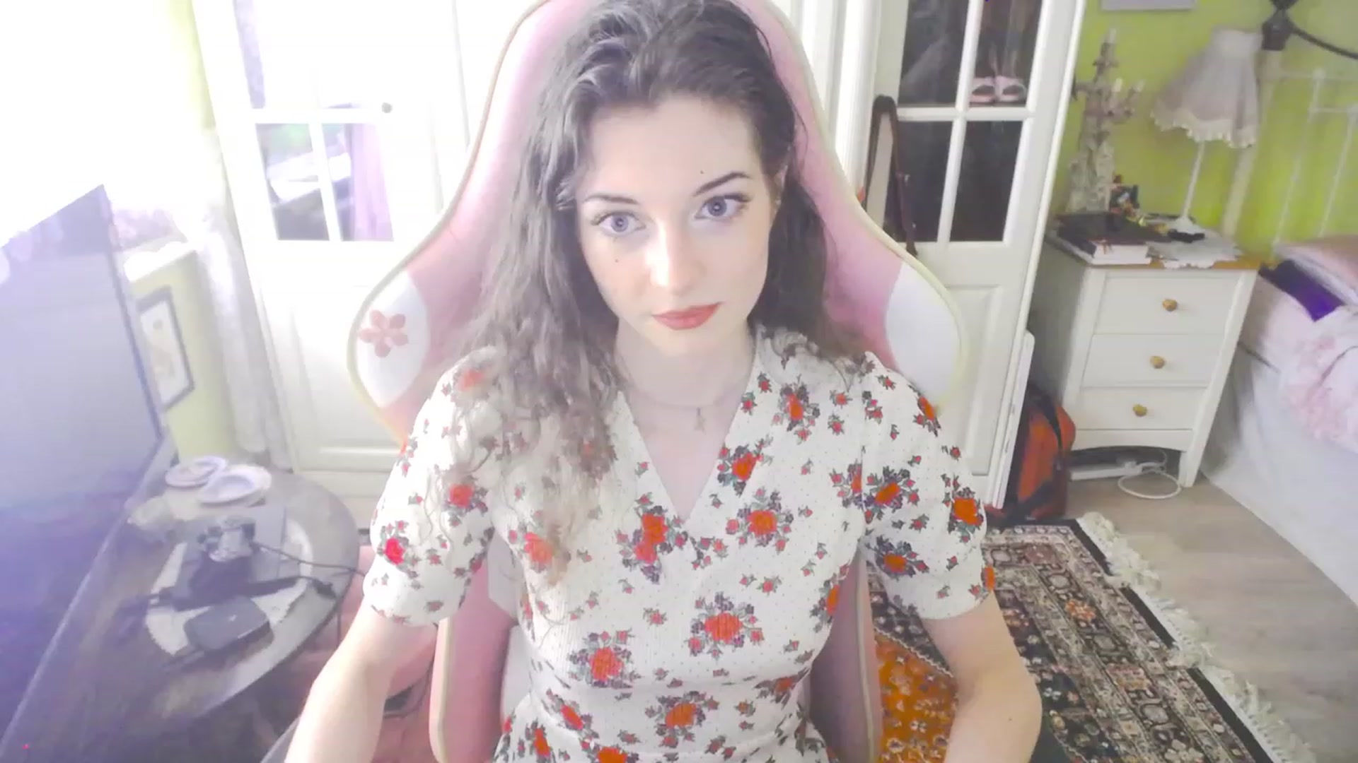 Gallery image thumbnail from viola__'s myfreecams stream on, 08/18/2023, 17:05 image 7 of 20