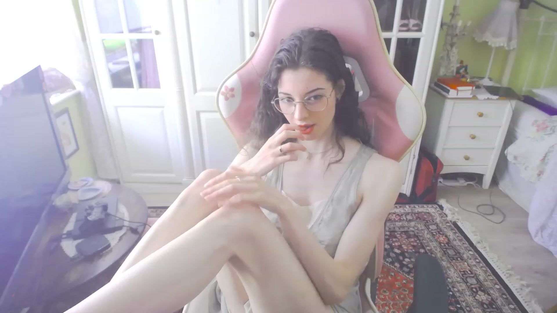 Gallery image thumbnail from viola__'s myfreecams stream on, 08/23/2023, 12:15 image 9 of 20