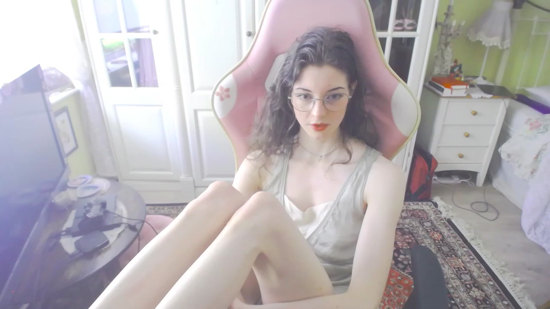 Gallery image thumbnail from viola__'s myfreecams stream on, 08/23/2023, 12:15 image 14 of 20
