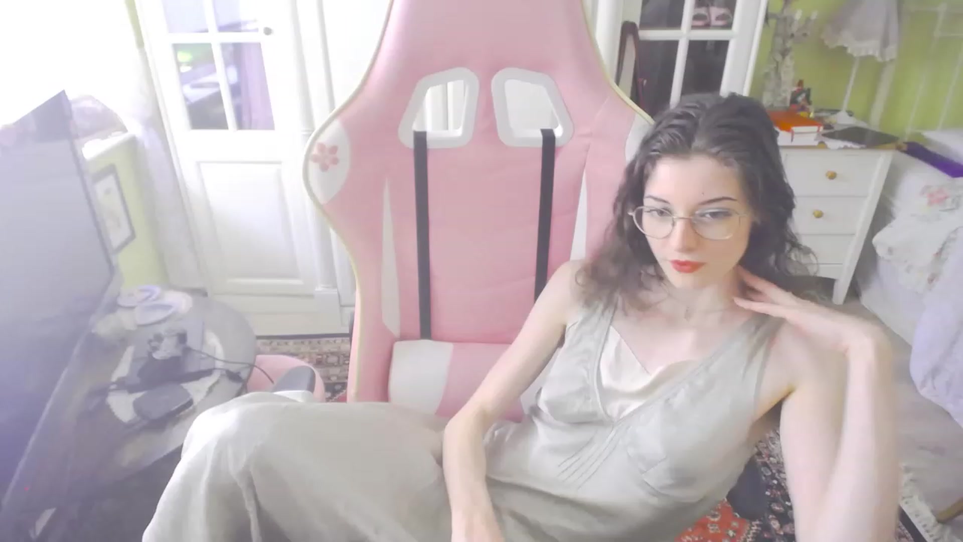 Gallery image thumbnail from viola__'s myfreecams stream on, 08/23/2023, 14:57 image 14 of 20