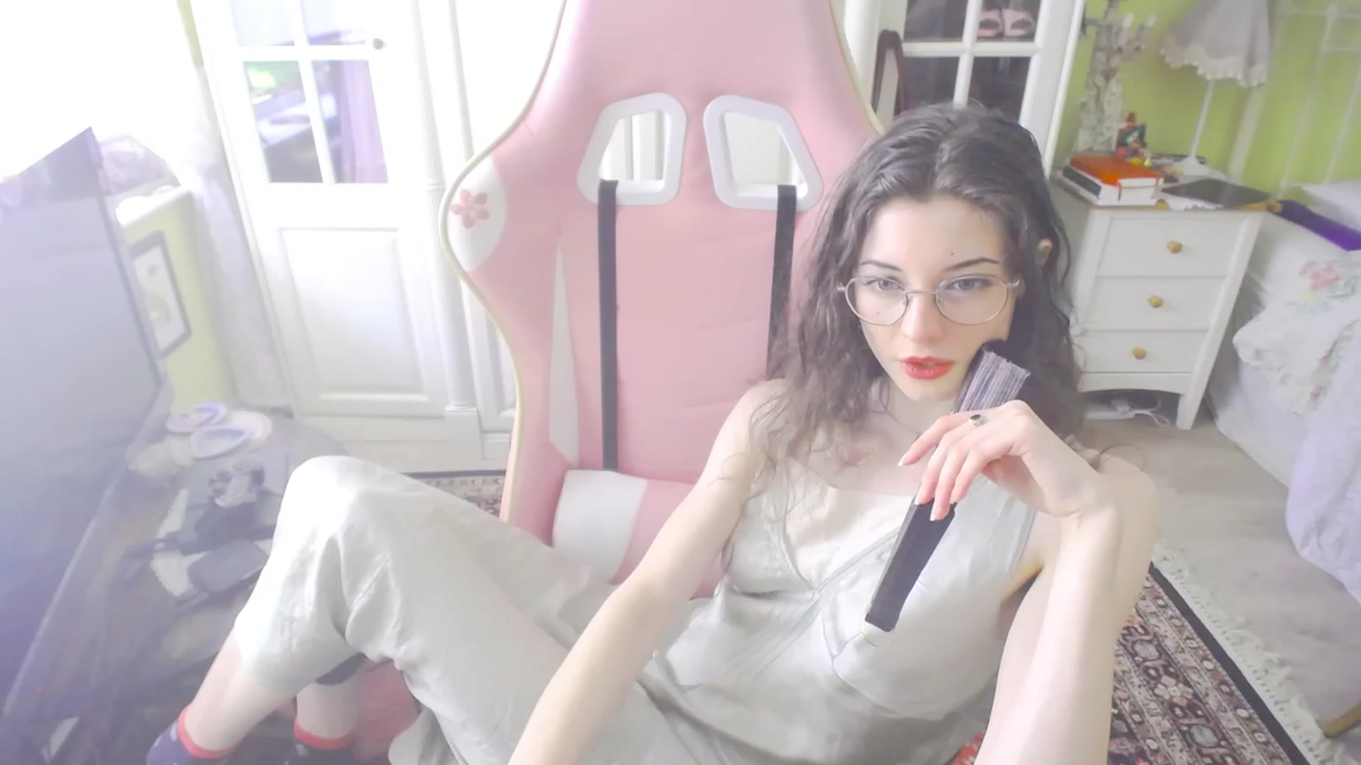 Gallery image thumbnail from viola__'s myfreecams stream on, 08/23/2023, 14:57 image 10 of 20