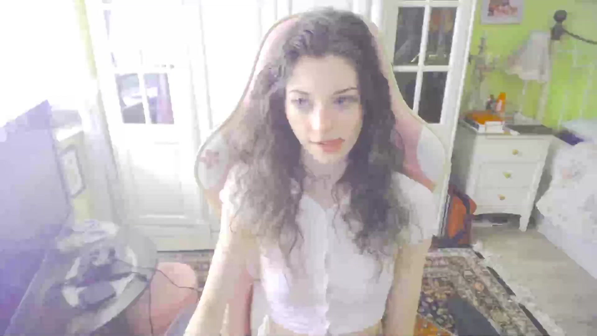 Gallery image thumbnail from viola__'s myfreecams stream on, 08/25/2023, 12:31 image 17 of 20