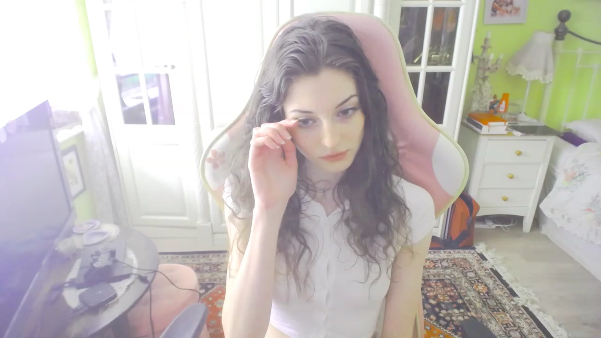 Gallery image thumbnail from viola__'s myfreecams stream on, 08/25/2023, 12:31 image 18 of 20