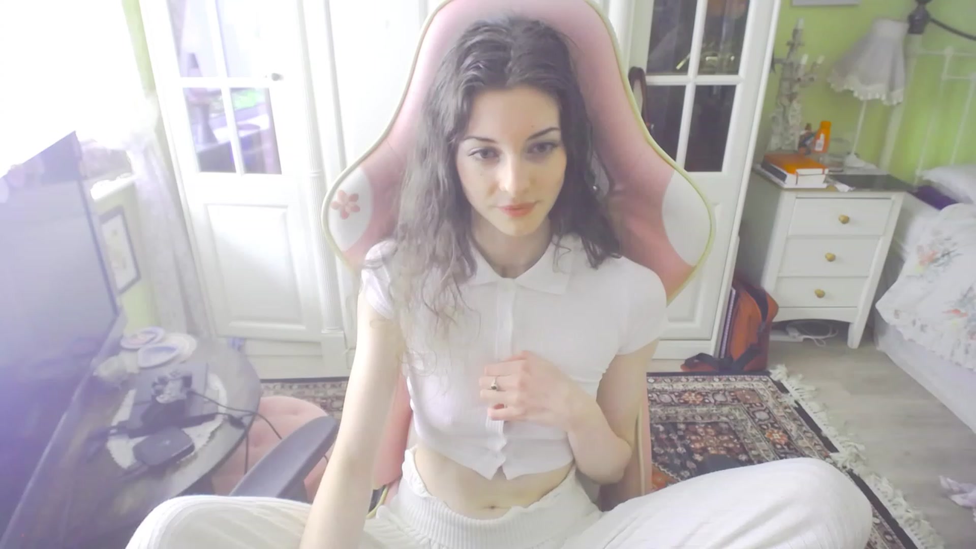 Gallery image thumbnail from viola__'s myfreecams stream on, 08/25/2023, 14:53 image 18 of 20