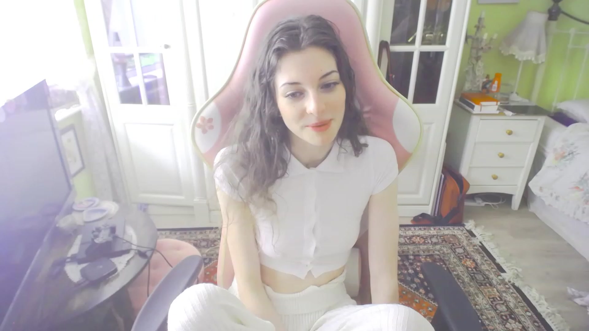 Gallery image thumbnail from viola__'s myfreecams stream on, 08/25/2023, 14:53 image 19 of 20