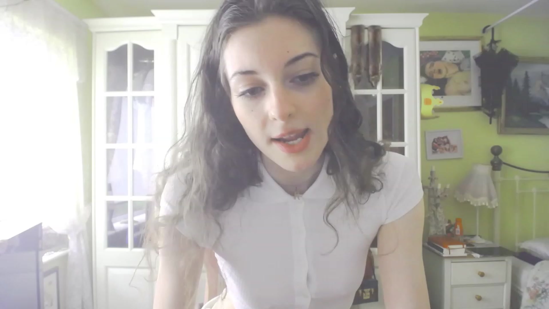 Gallery image thumbnail from viola__'s myfreecams stream on, 08/25/2023, 15:26 image 8 of 20