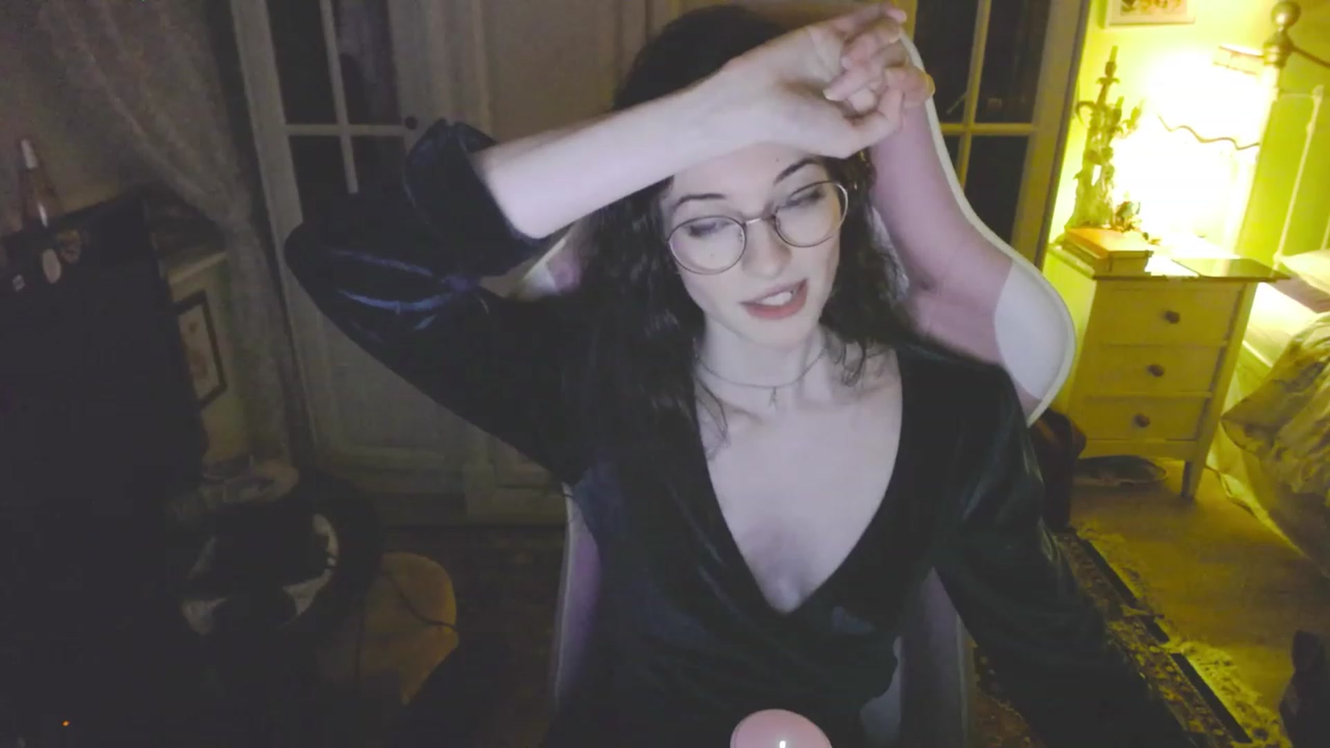 Gallery image thumbnail from viola__'s myfreecams stream on, 08/25/2023, 21:44 image 3 of 20