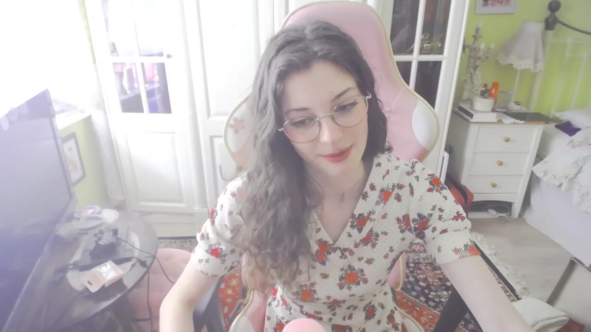Gallery image thumbnail from viola__'s myfreecams stream on, 09/01/2023, 15:30 image 20 of 20