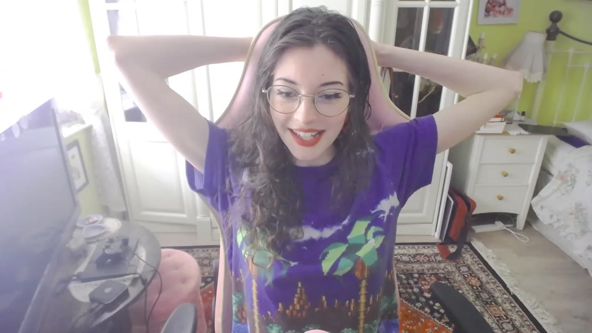 Gallery image thumbnail from viola__'s myfreecams stream on, 09/20/2023, 16:07 image 17 of 20