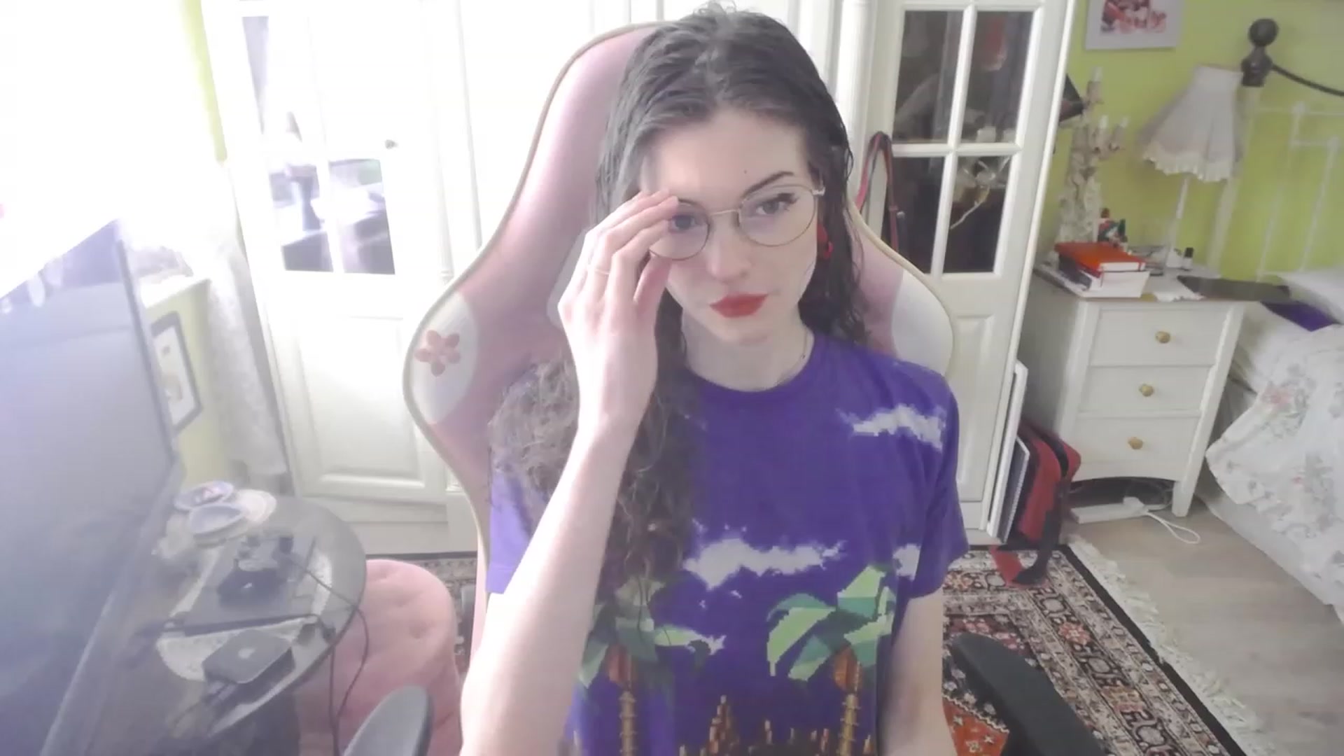 Gallery image thumbnail from viola__'s myfreecams stream on, 09/20/2023, 16:07 image 1 of 20