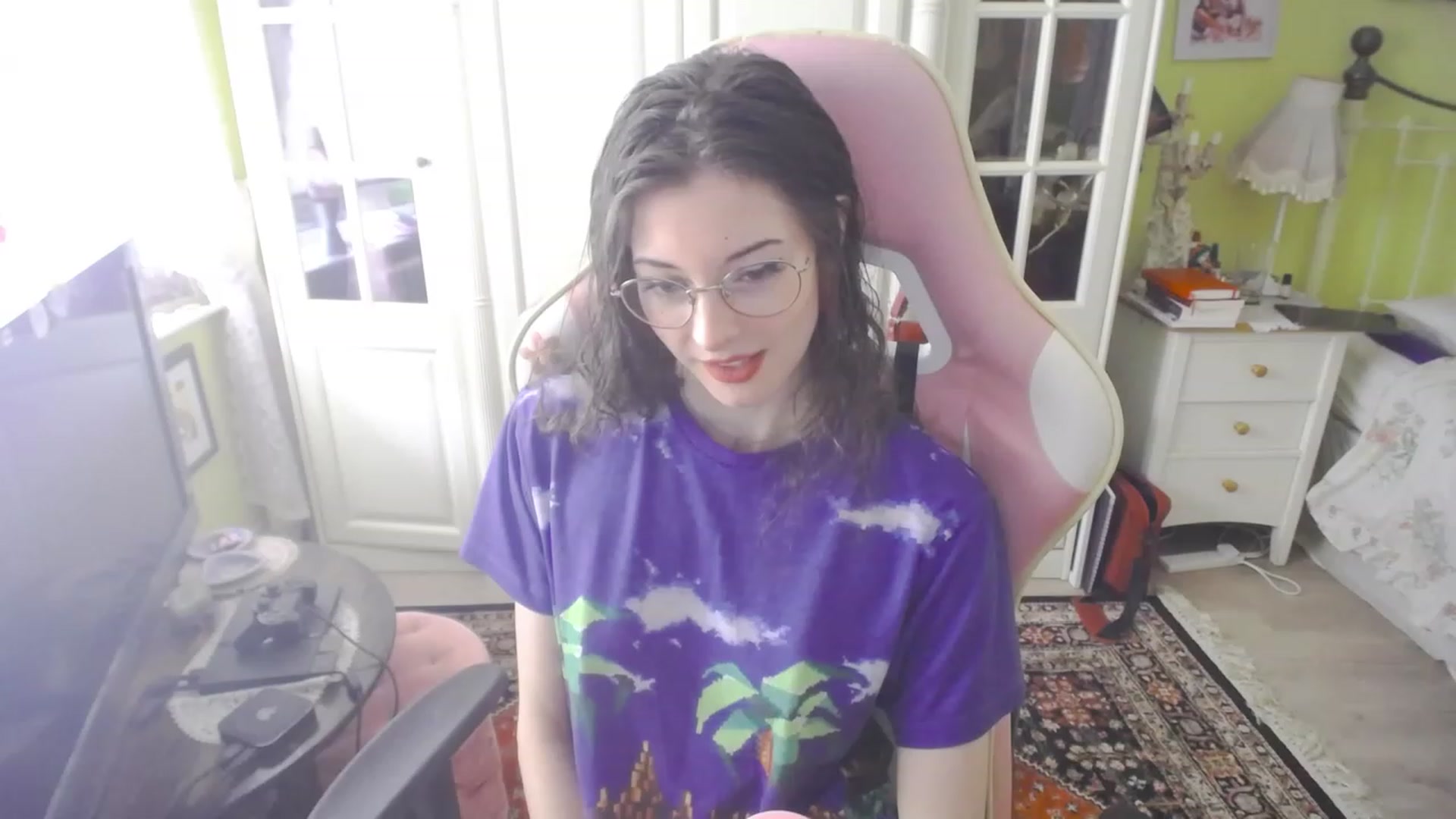 Gallery image thumbnail from viola__'s myfreecams stream on, 09/20/2023, 16:07 image 11 of 20